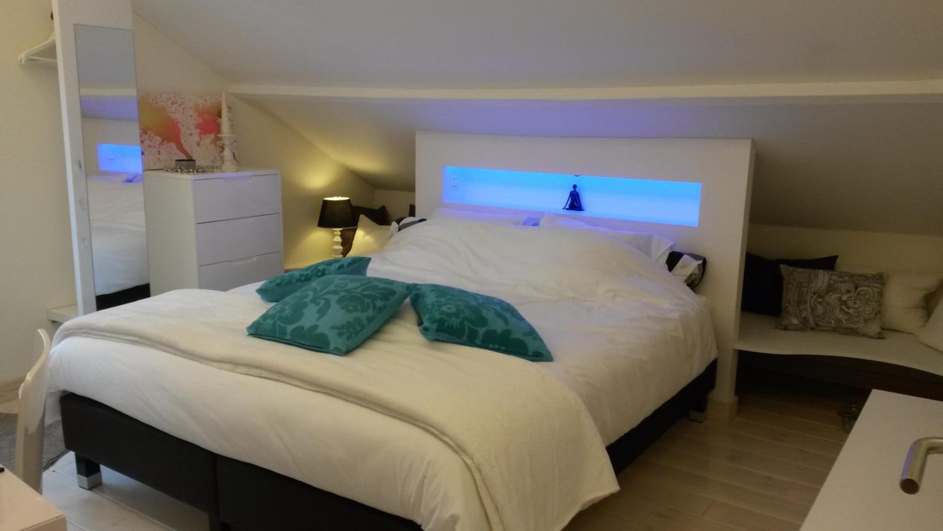 King Room with Garden View