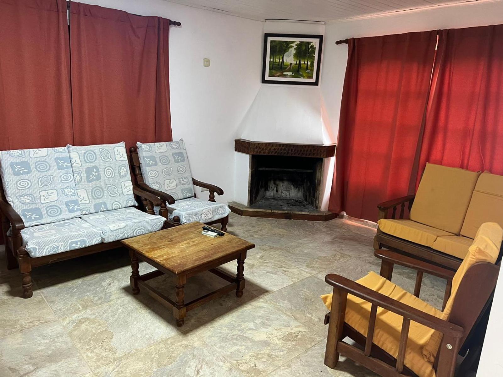 Two-Bedroom House photo 3