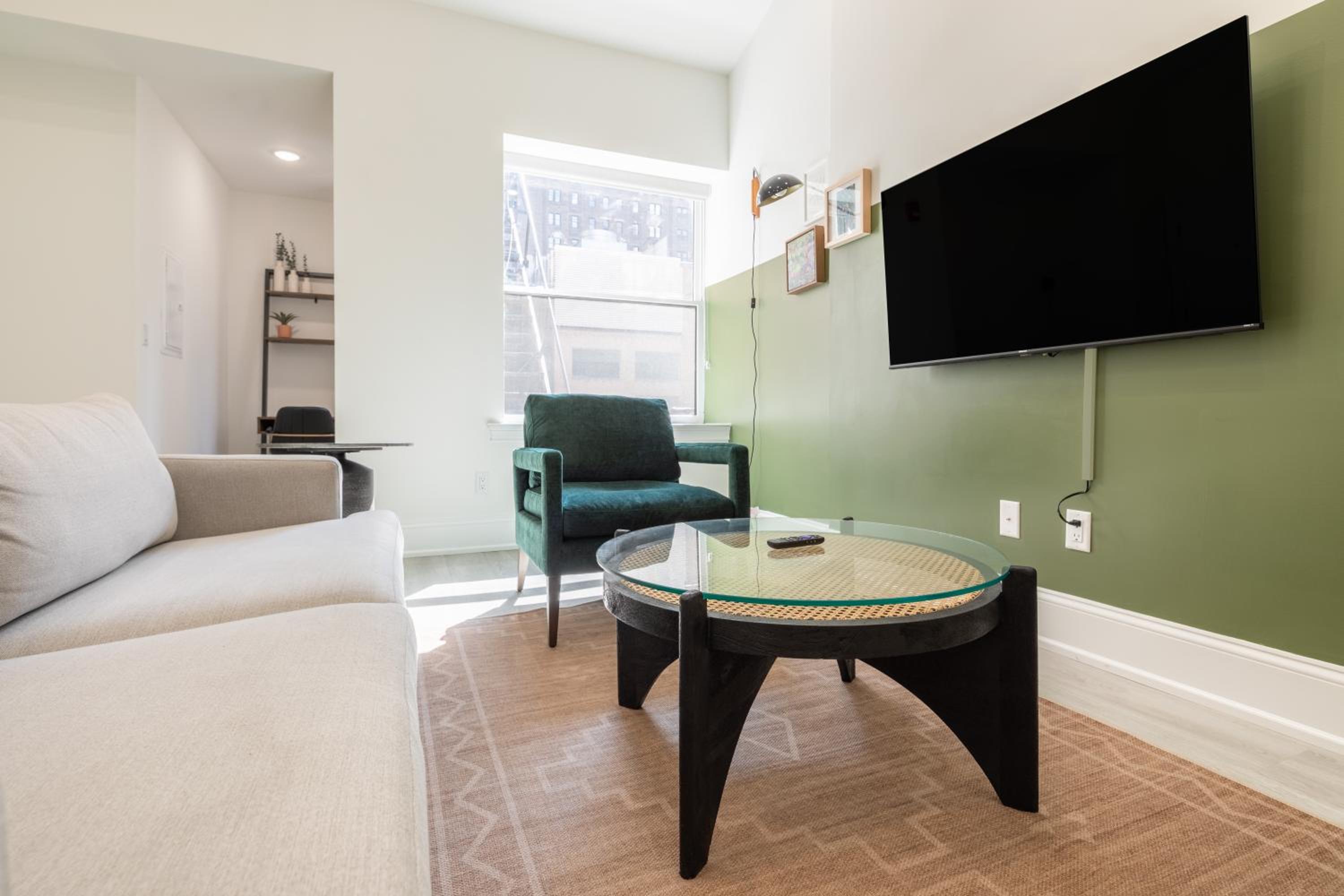 Deluxe Apartment - Photo 17