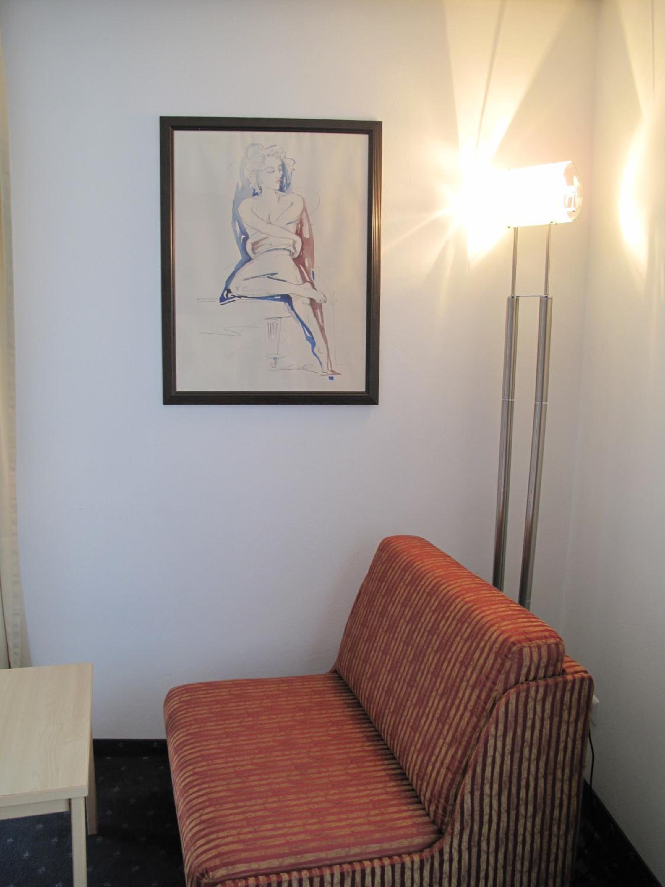 Single Room photo 2