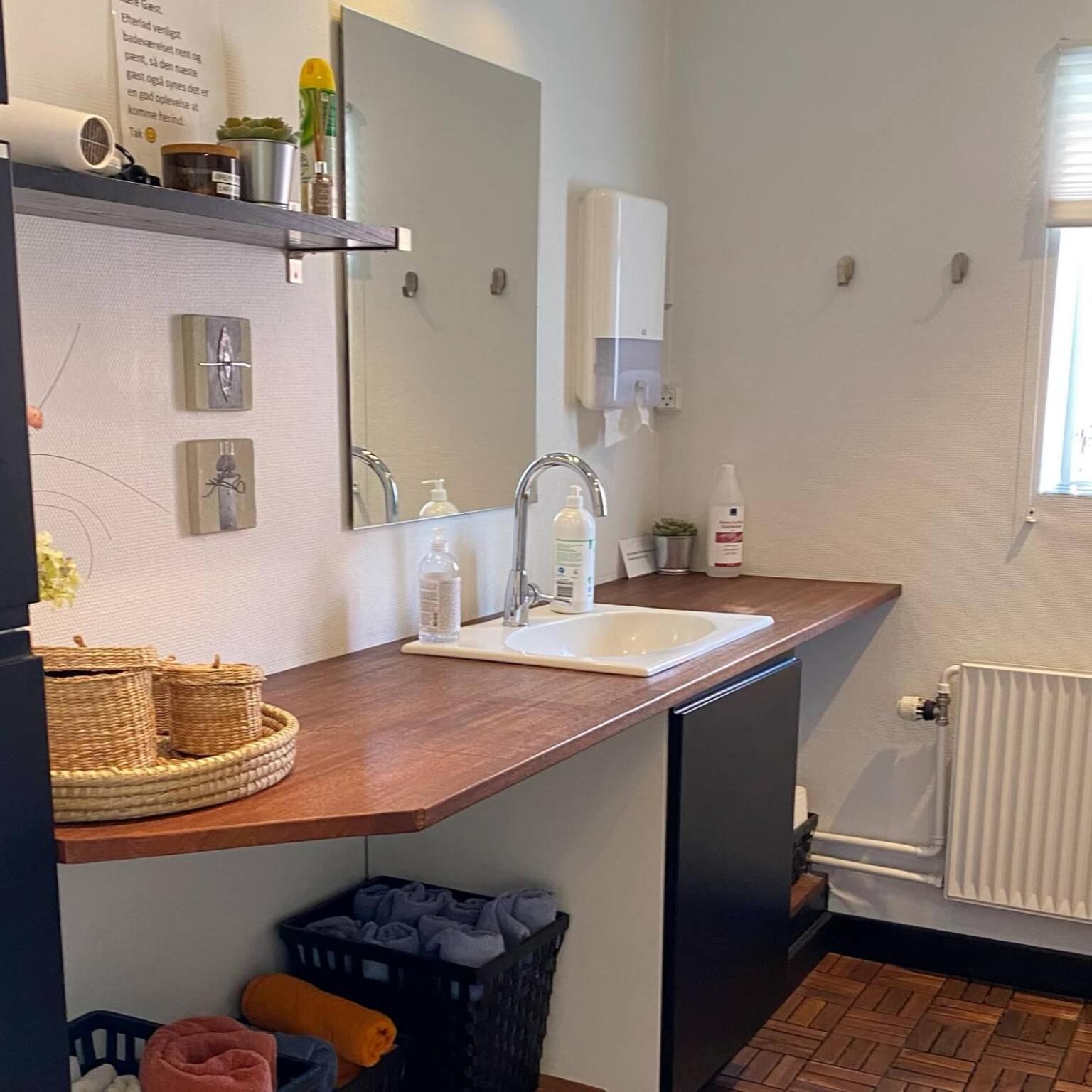 Triple Room With Shared Bathroom photo 3