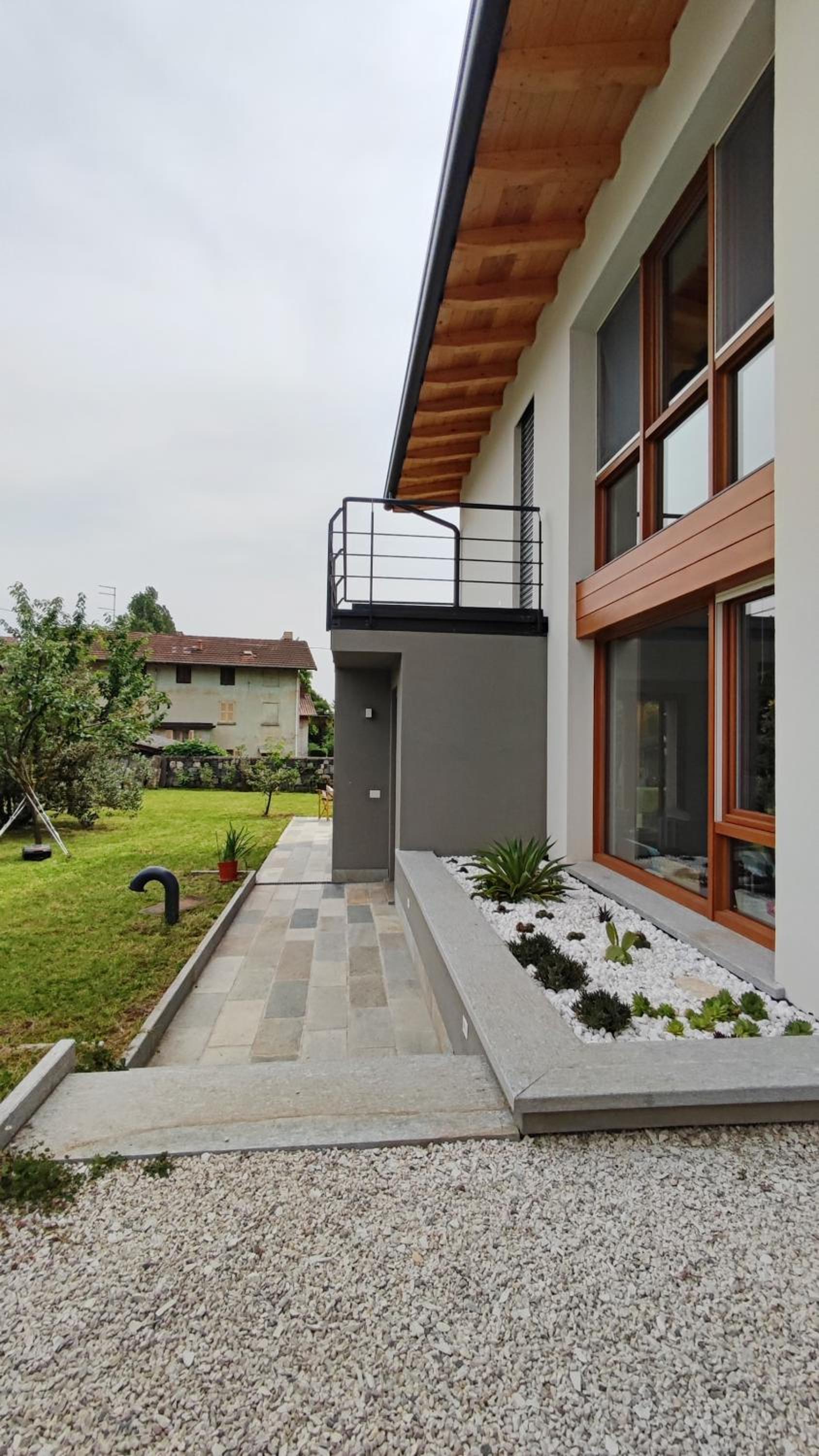 Three-Bedroom Villa photo 2