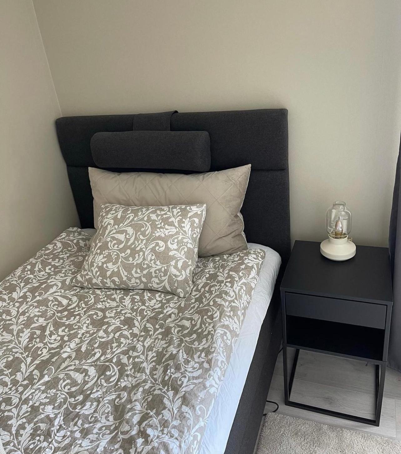 Deluxe Double or Twin Room photo 1