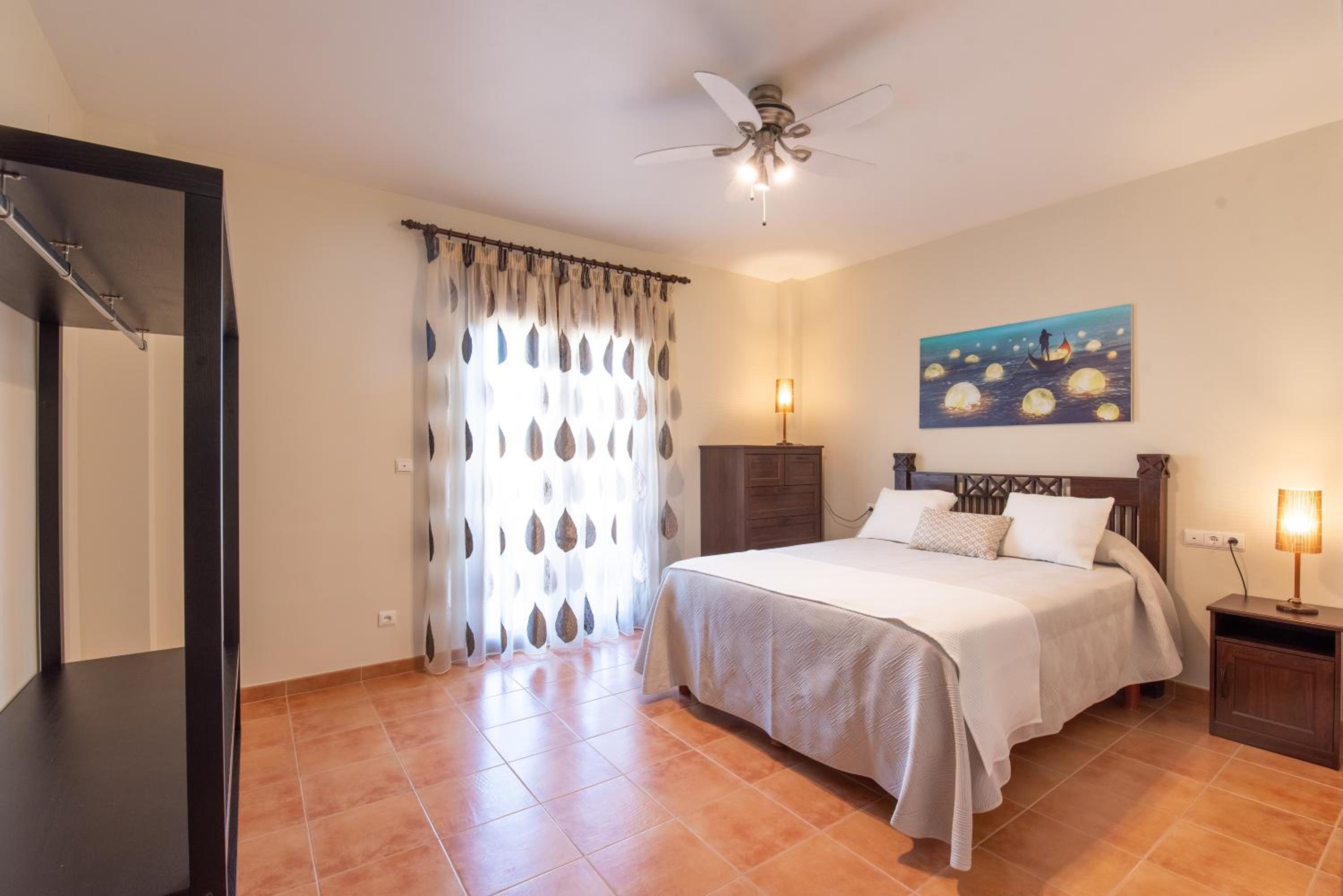 Three-Bedroom Villa photo 3