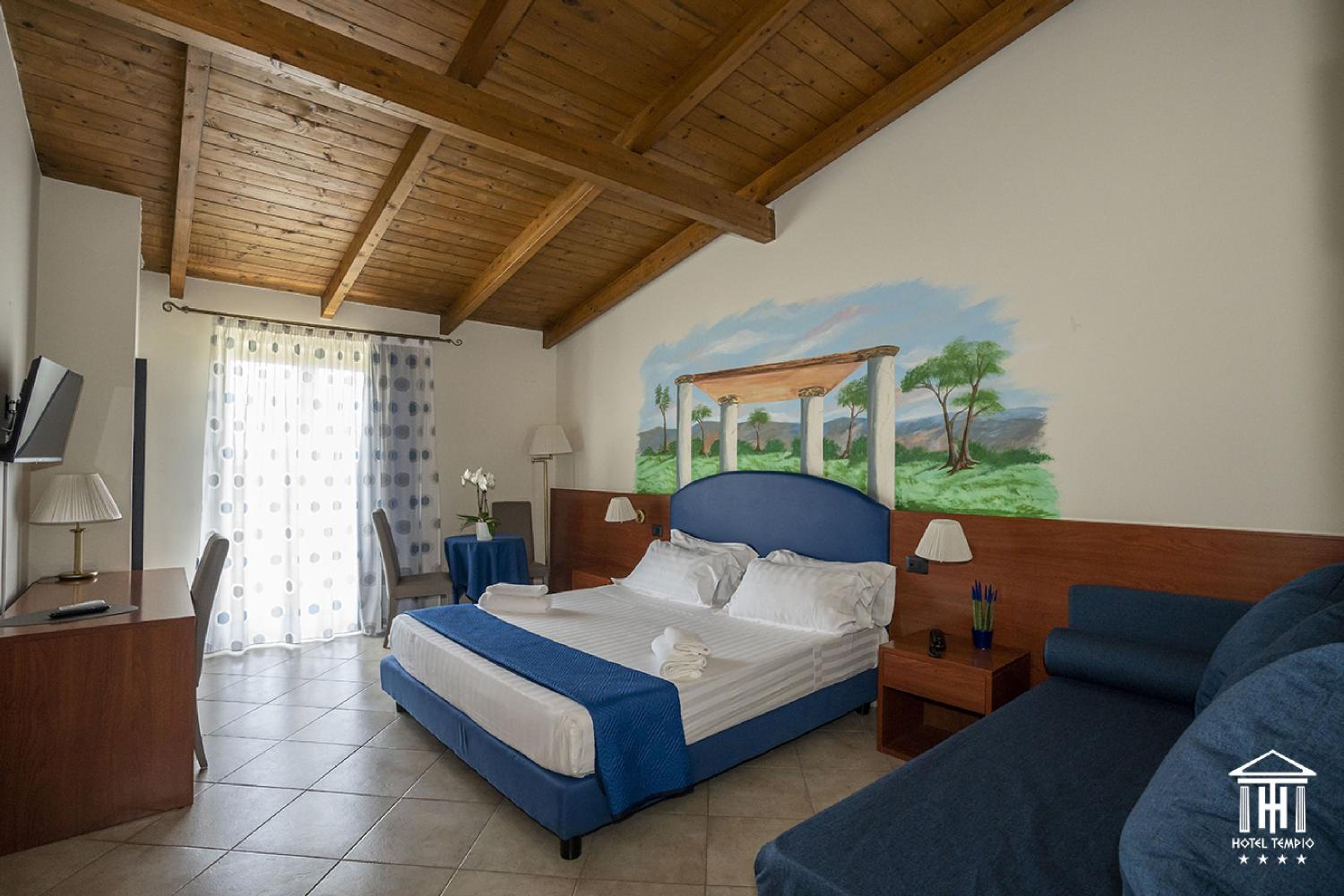Double or Twin Room photo 1