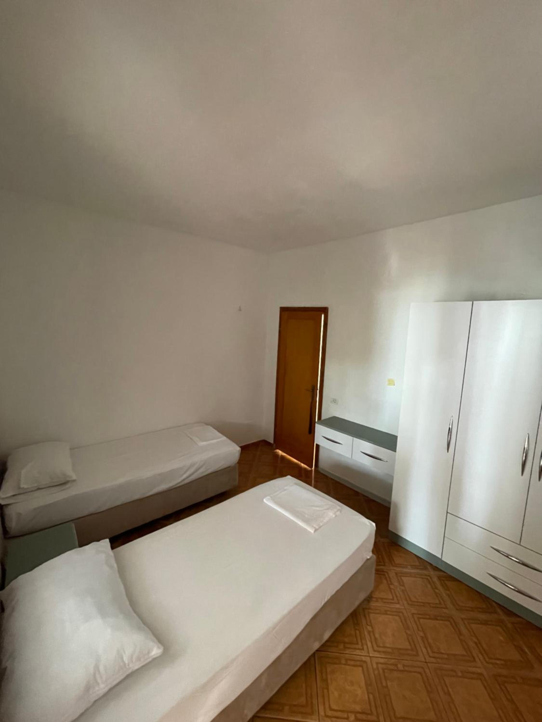 Apartment with Balcony photo 2
