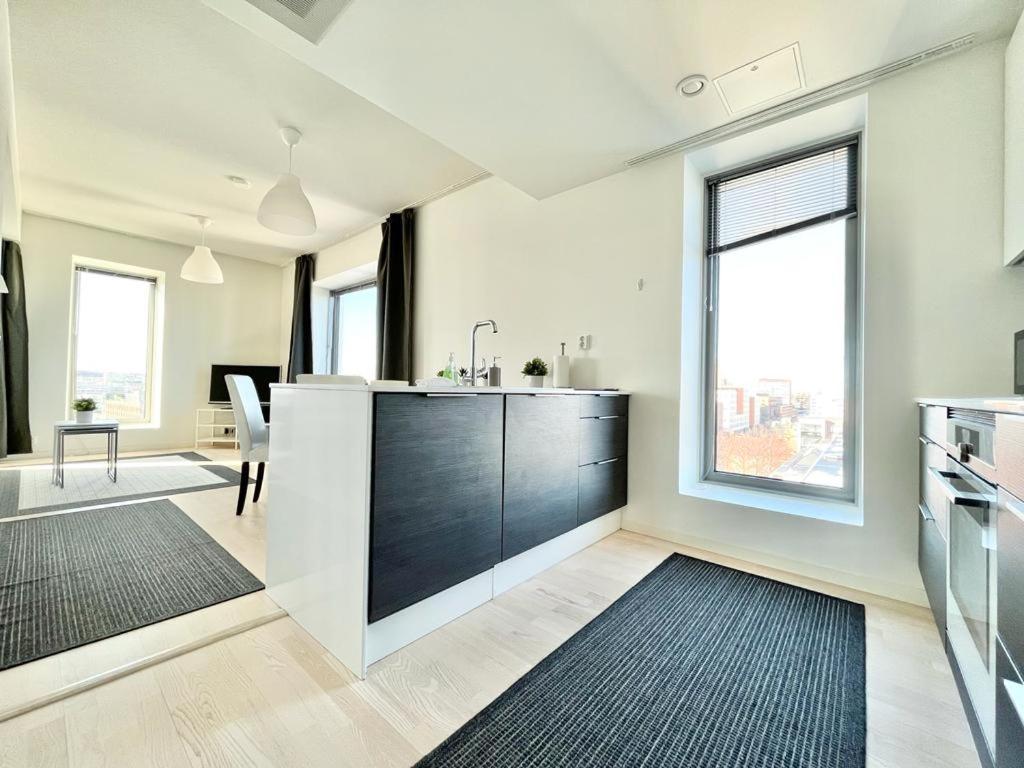 One-Bedroom Apartment - Photo 13