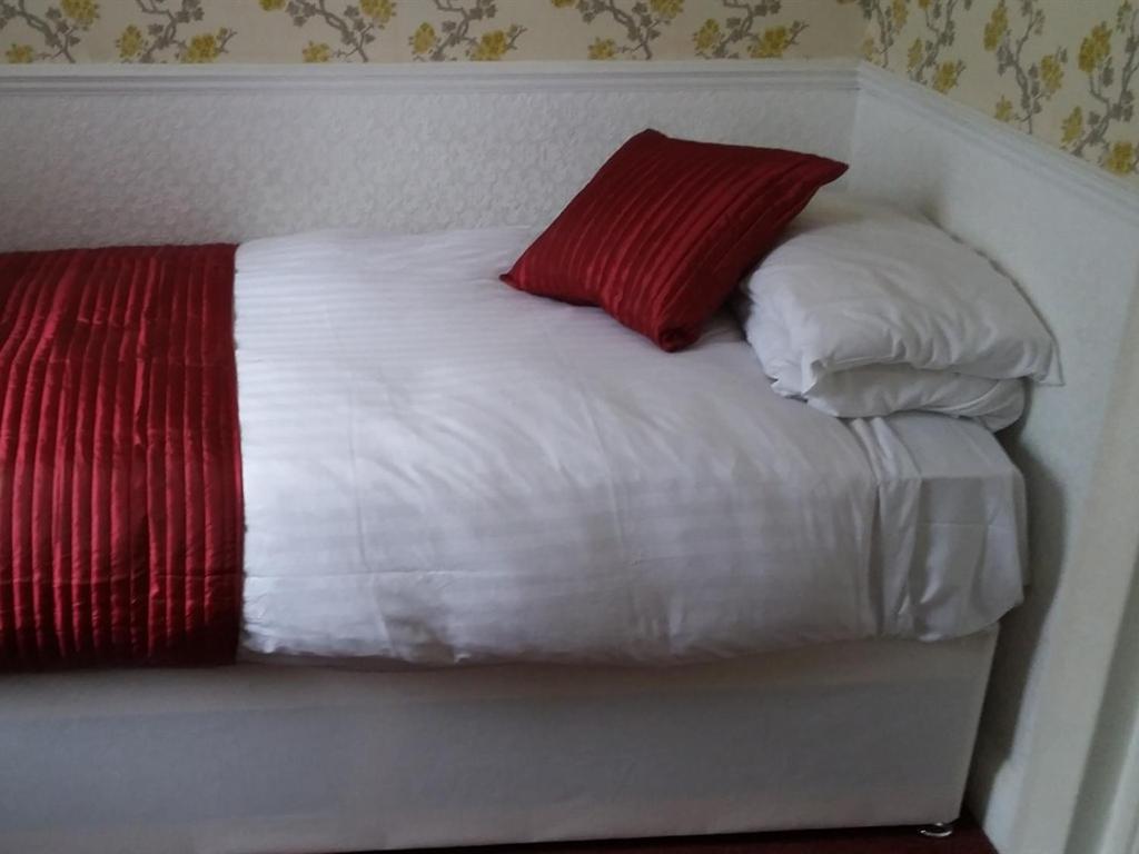 Single Room photo 3