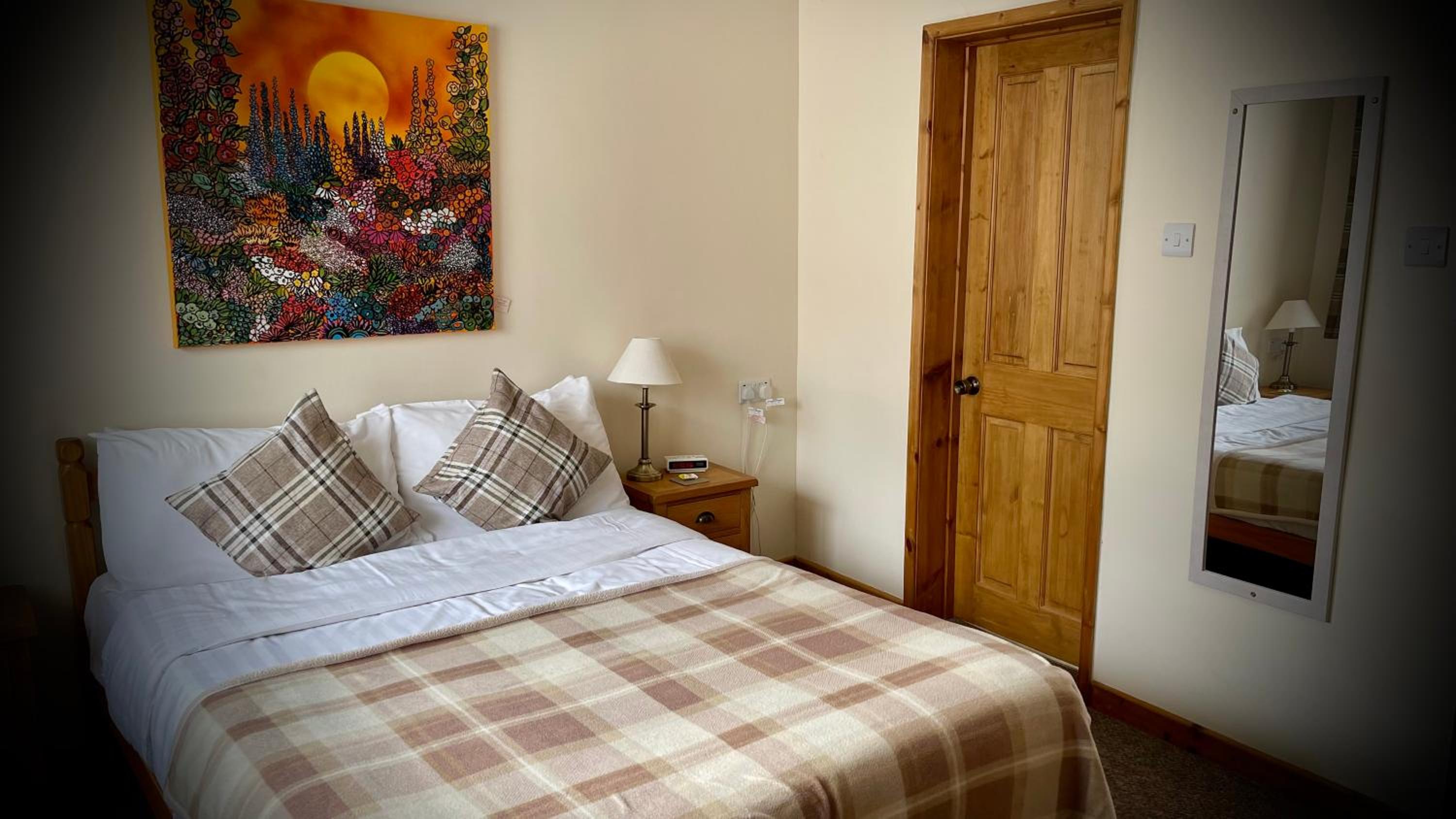 Deluxe Double Room with Bath photo 1