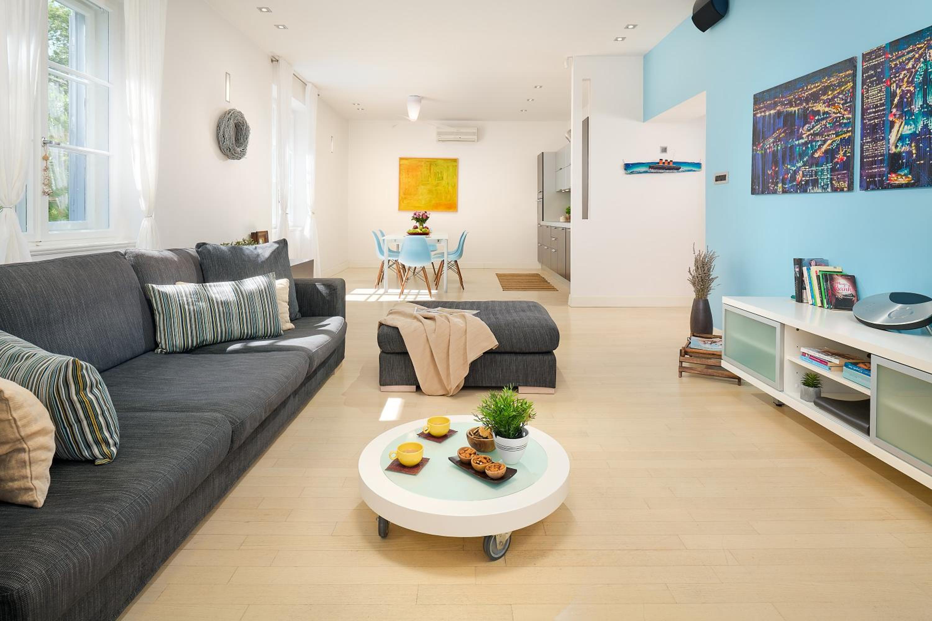 Apartment With Balcony