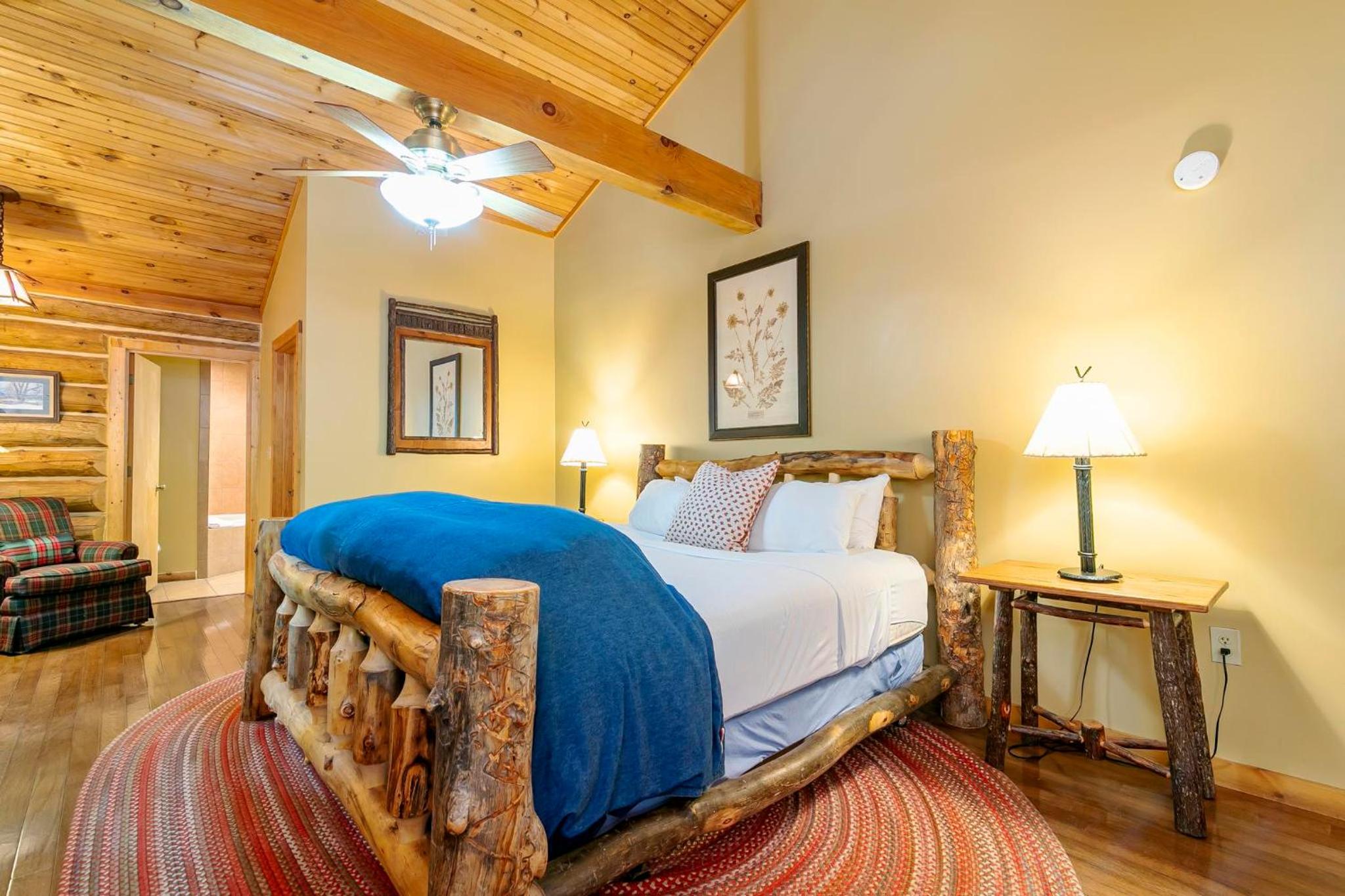 Basic King Room - Photo 6