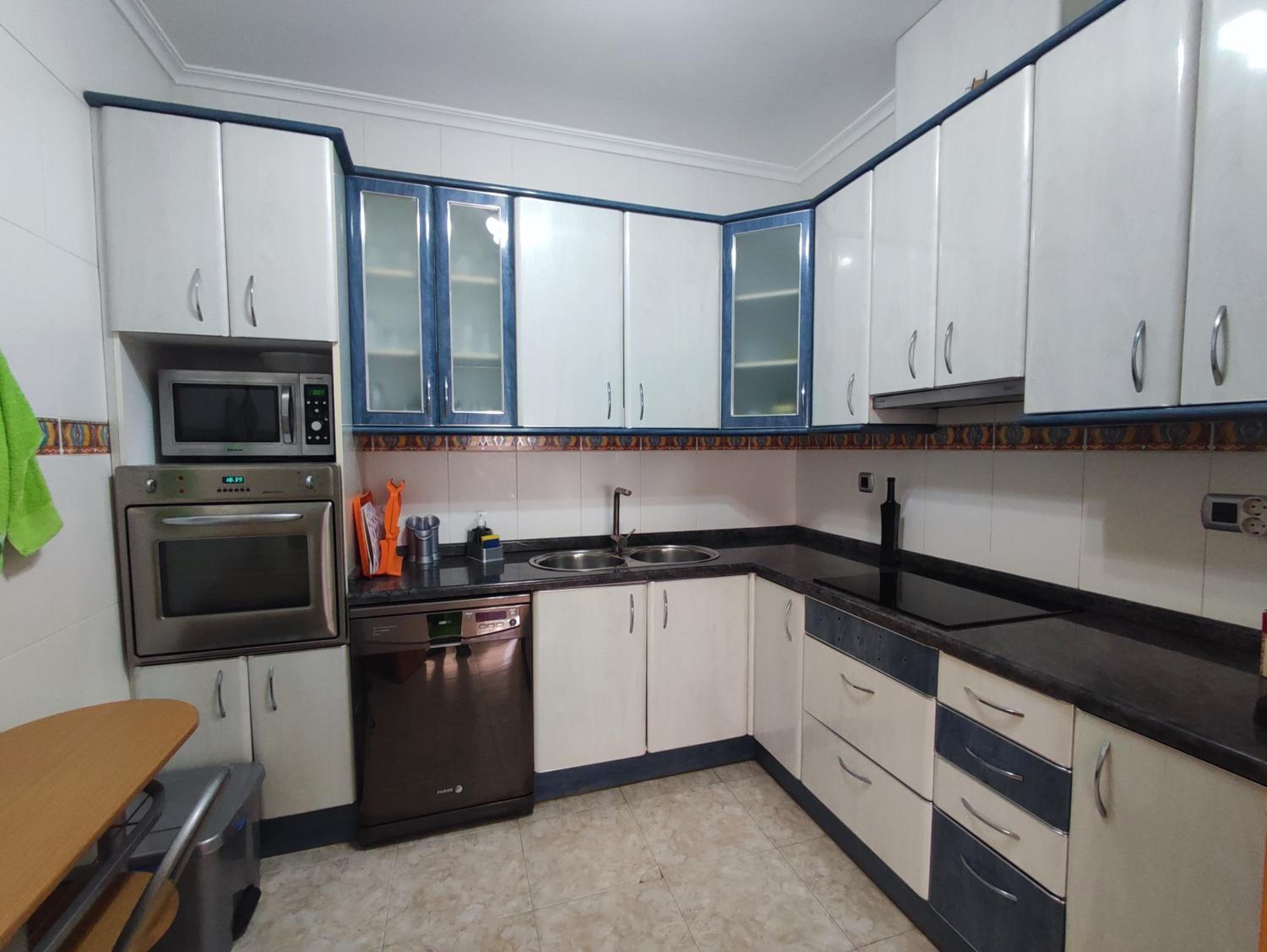 Three-Bedroom Apartment photo 2