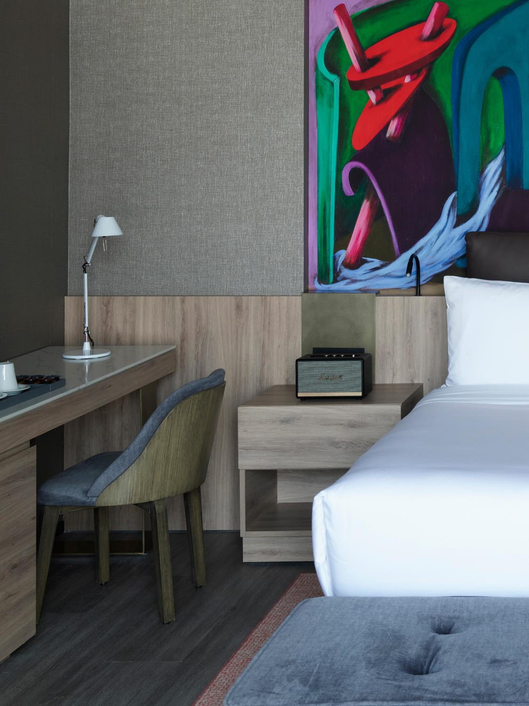 Skyline King Suite with Terrace - Photo 5