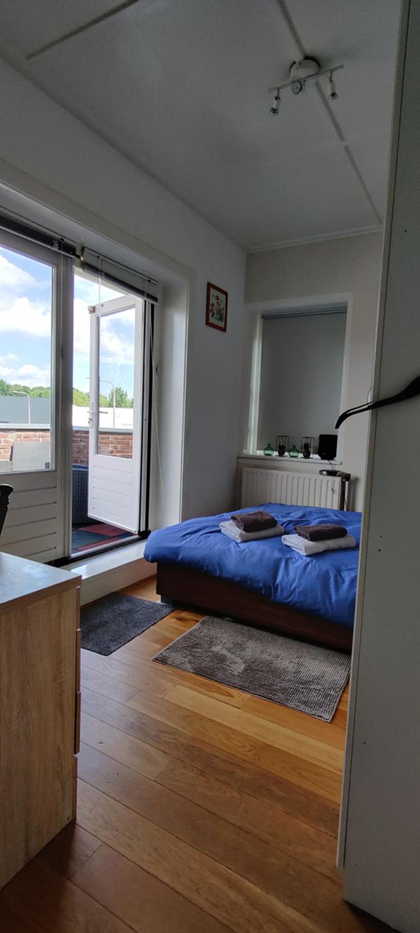 Deluxe Double Room with Shared Bathroom photo 1