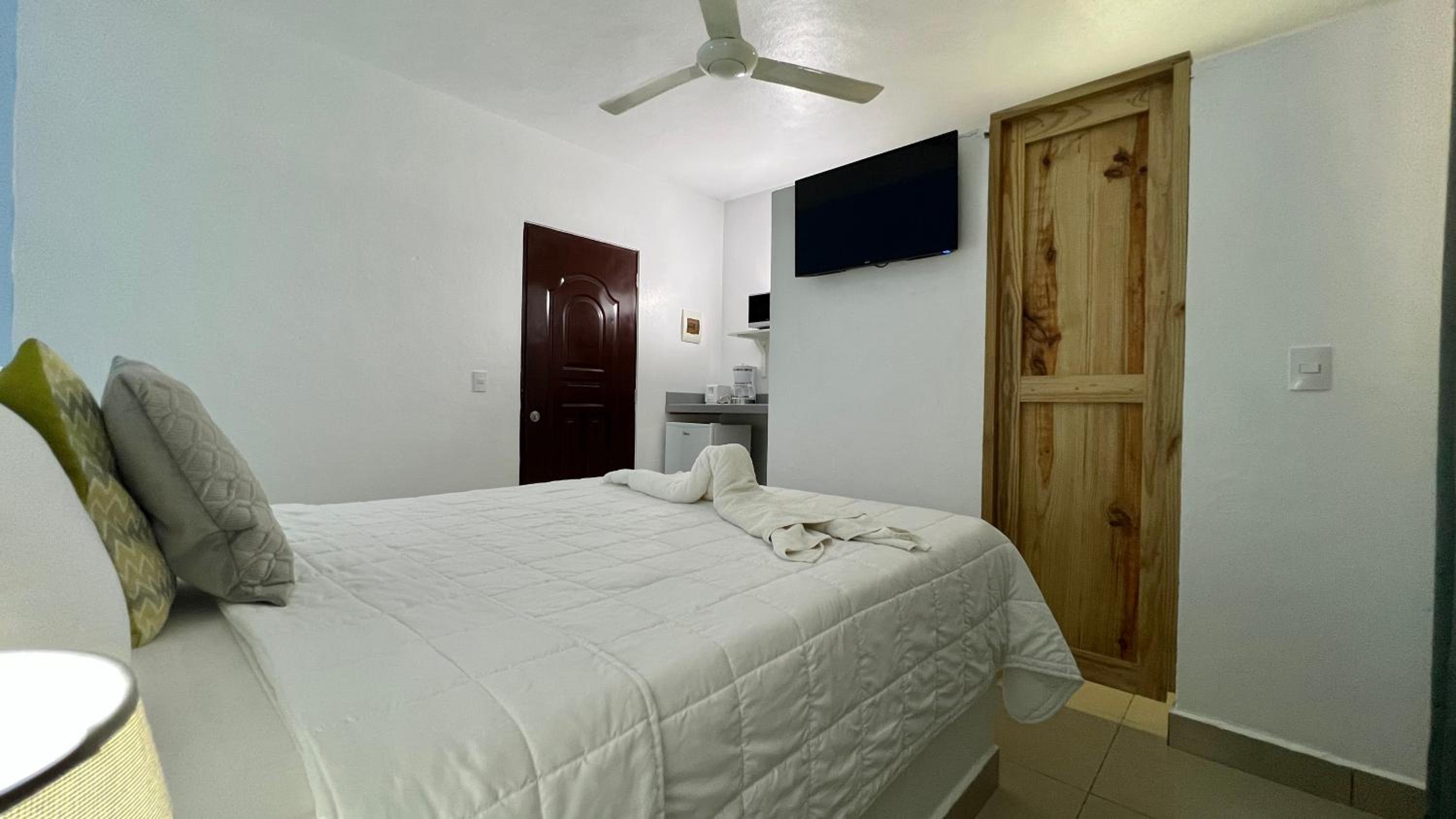 Double Room with Balcony photo 3