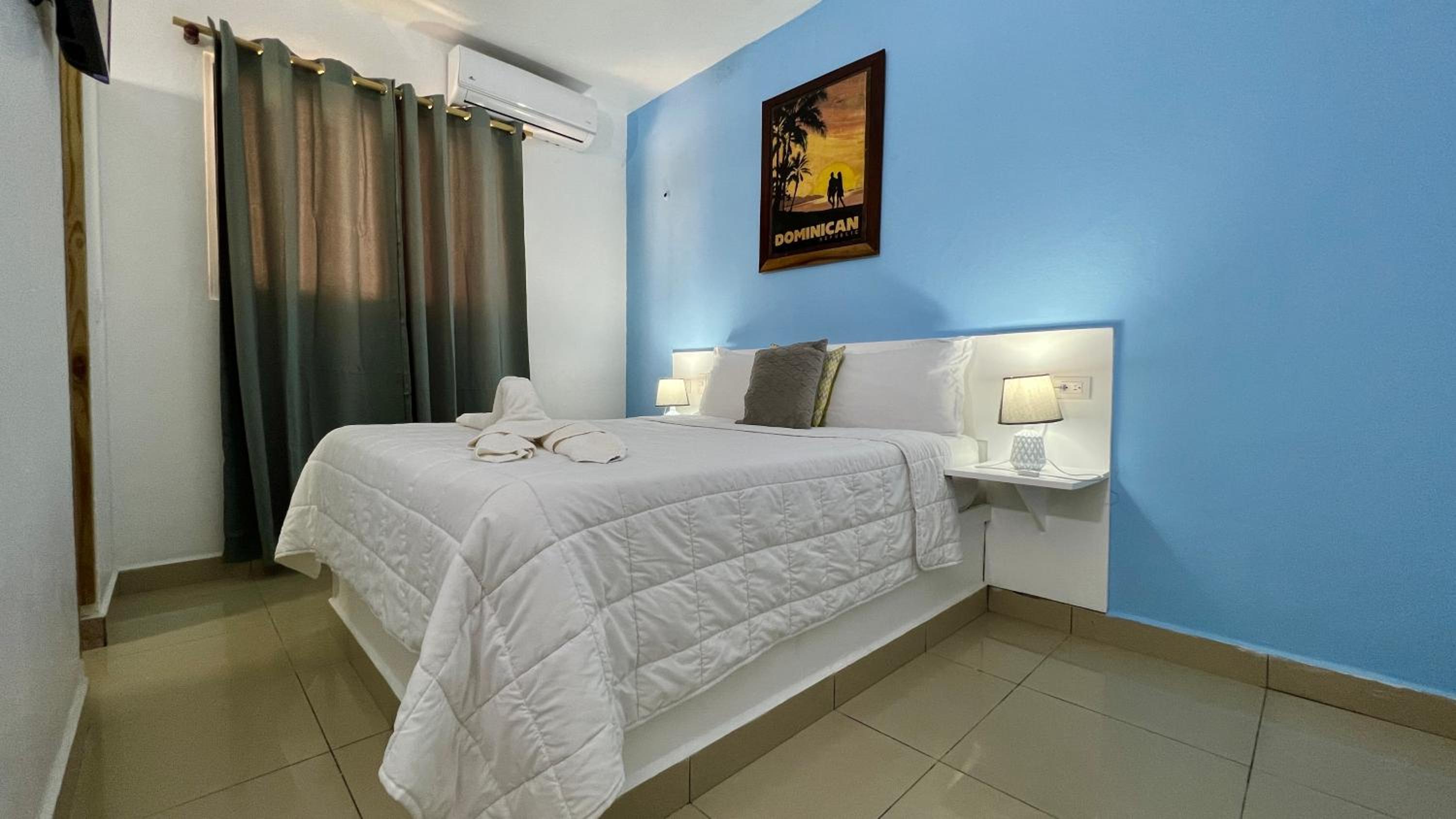 Queen Room with Balcony photo 3