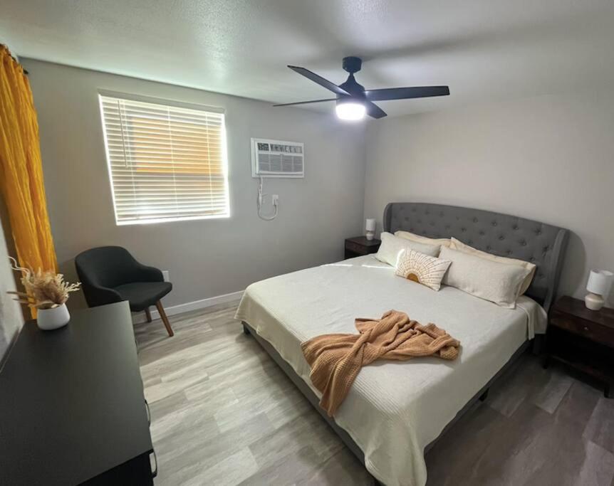 Two-Bedroom House photo 3