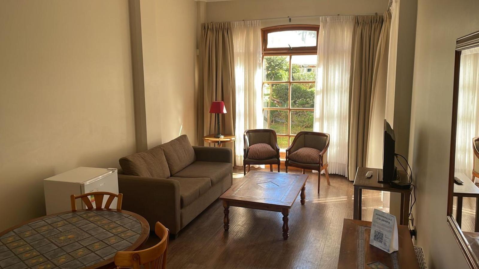 Family Room photo 2