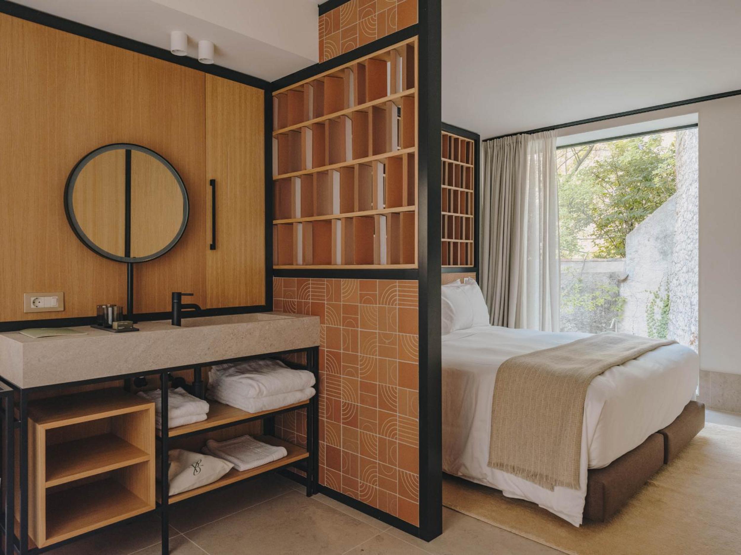 Habitación Doble o Twin Superior con Vista a la Piscina
