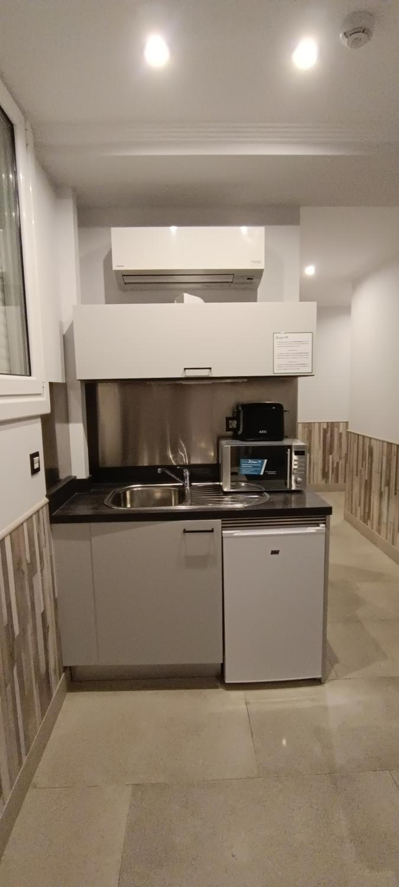 Deluxe Apartment (4 Adults) photo 3