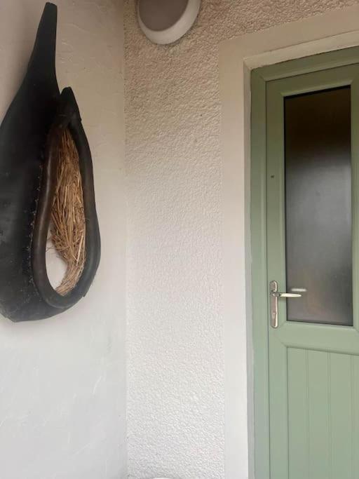 Three-Bedroom House photo 3