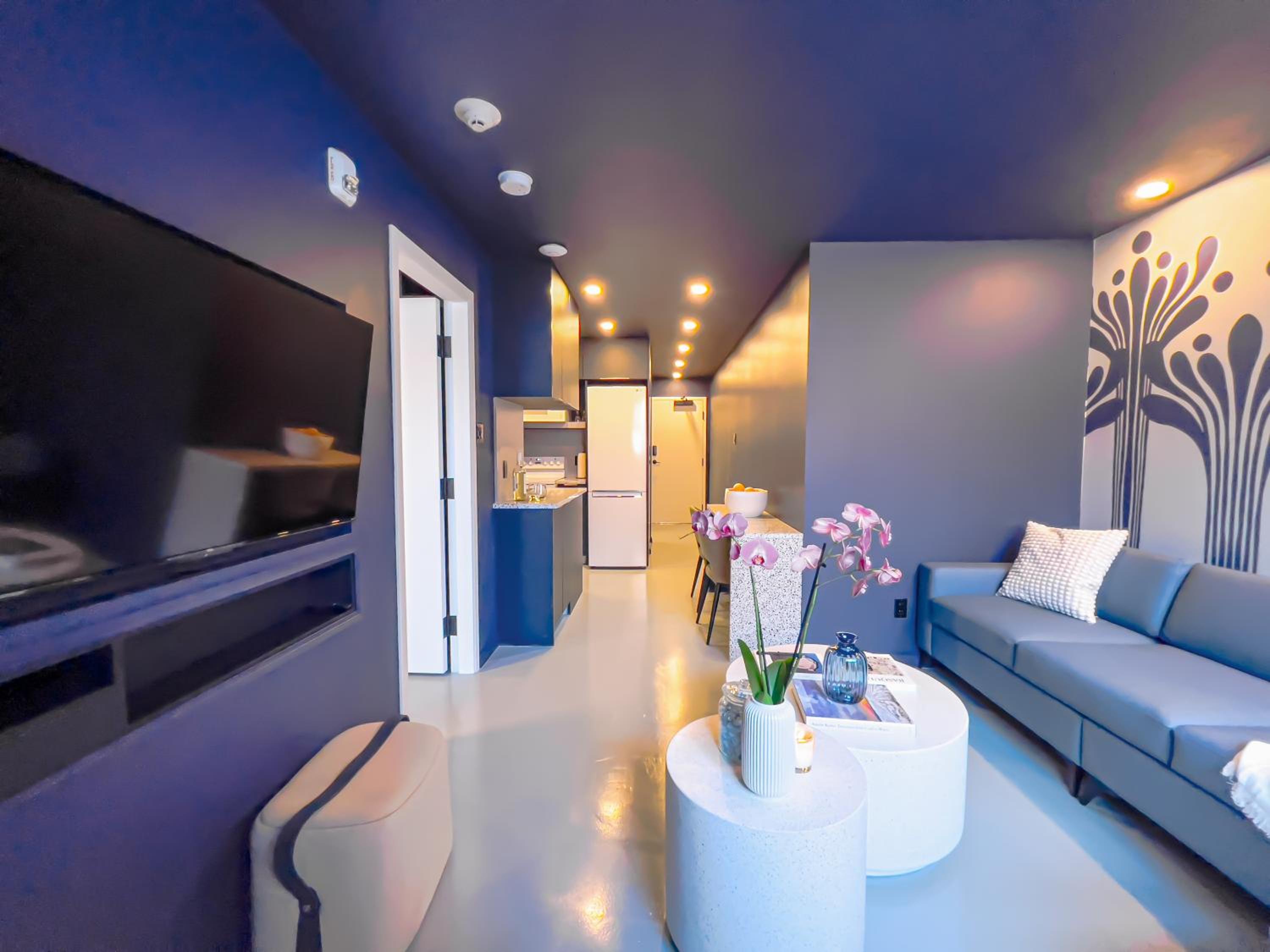 One-Bedroom Apartment 203
