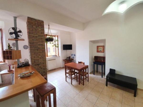 Two-Bedroom Apartment - Photo 12