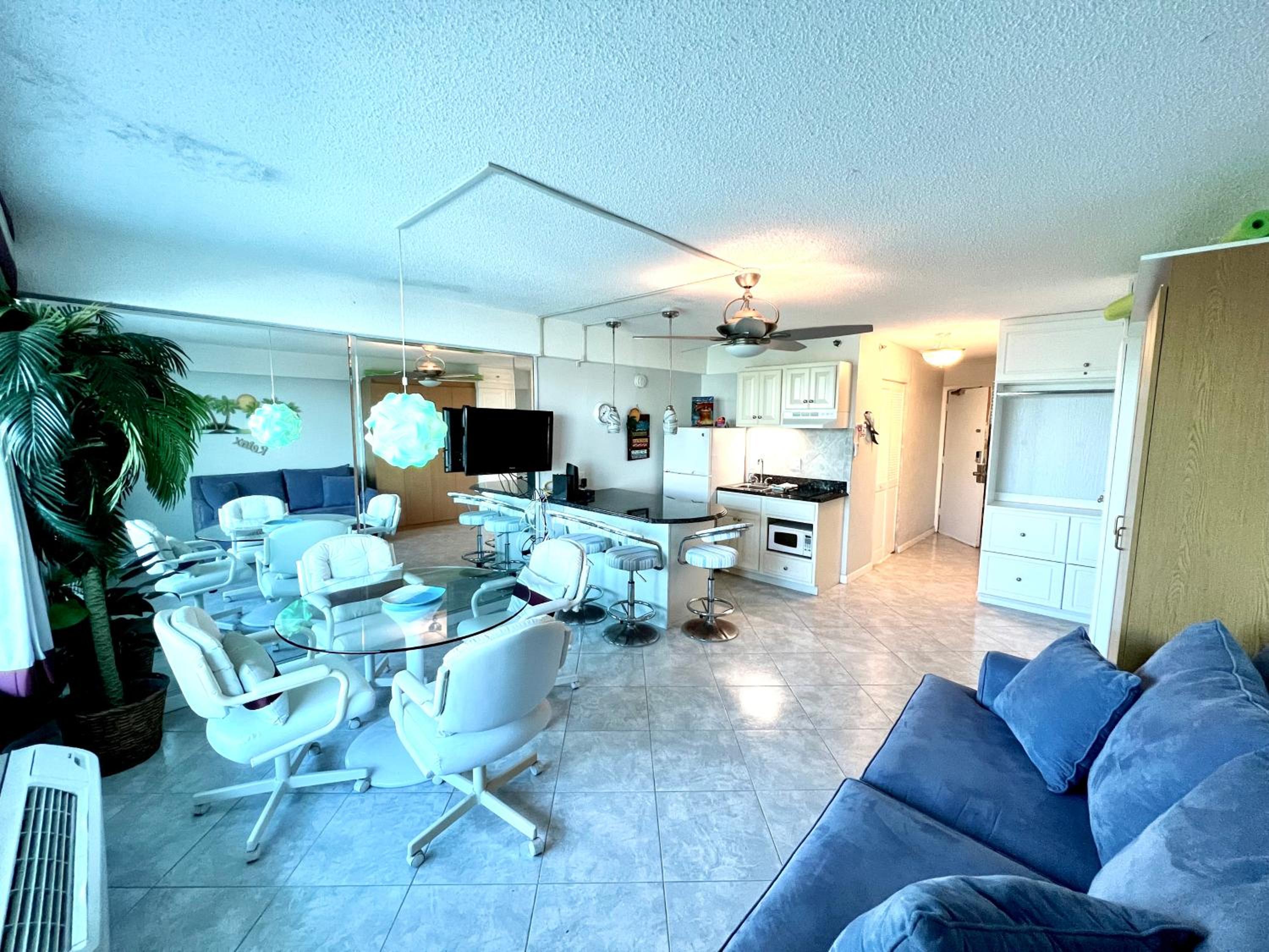 Studio with Sea View