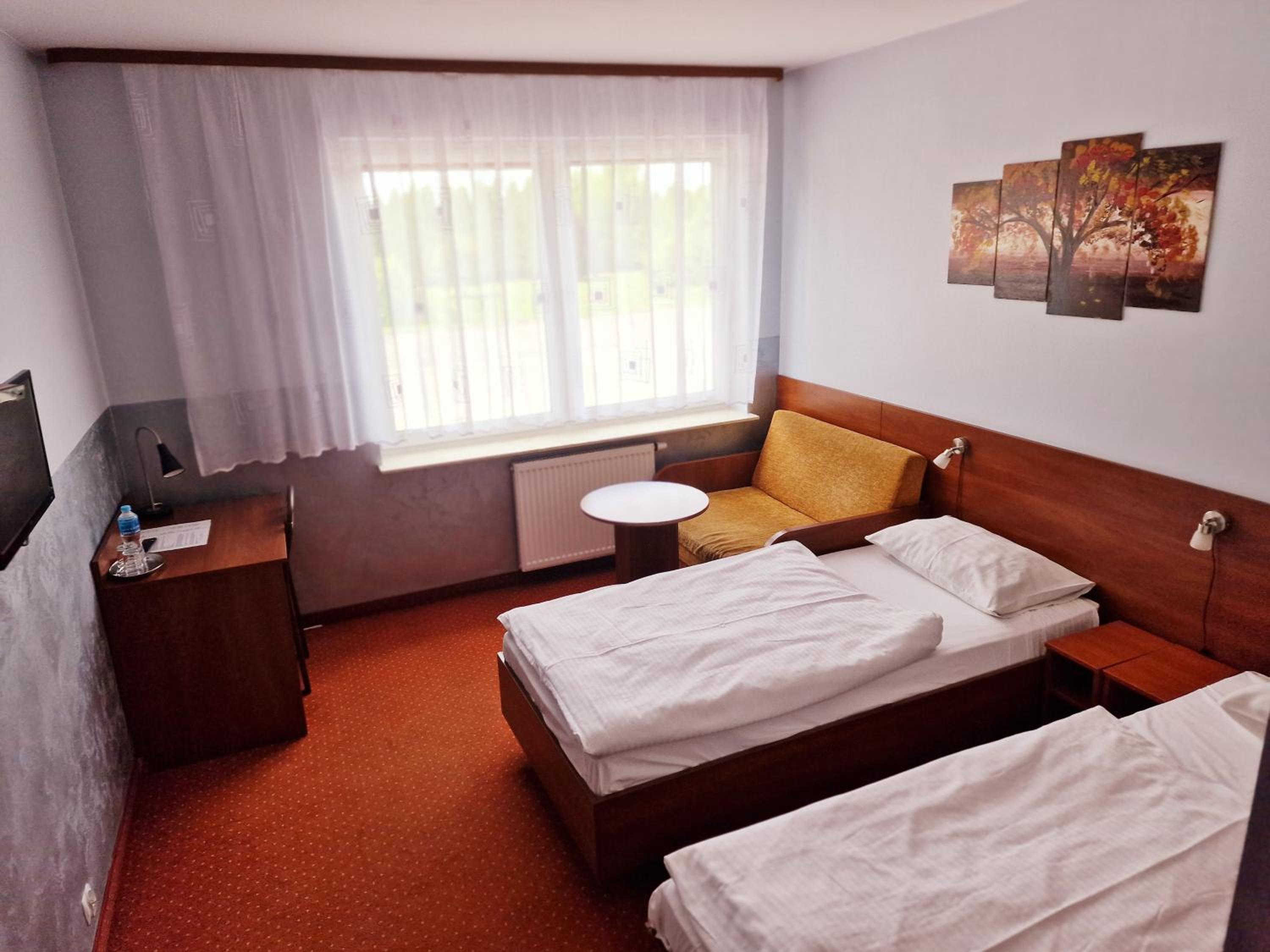Double Room - Photo 8