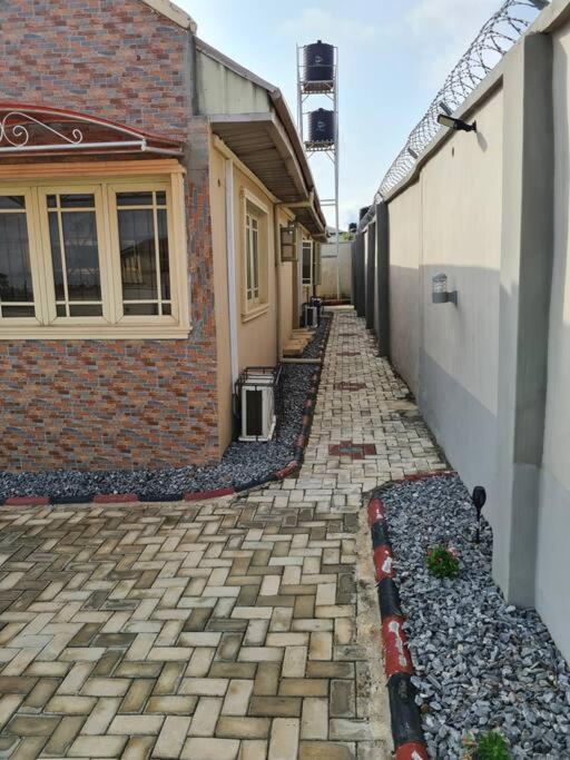 Villa photo 2