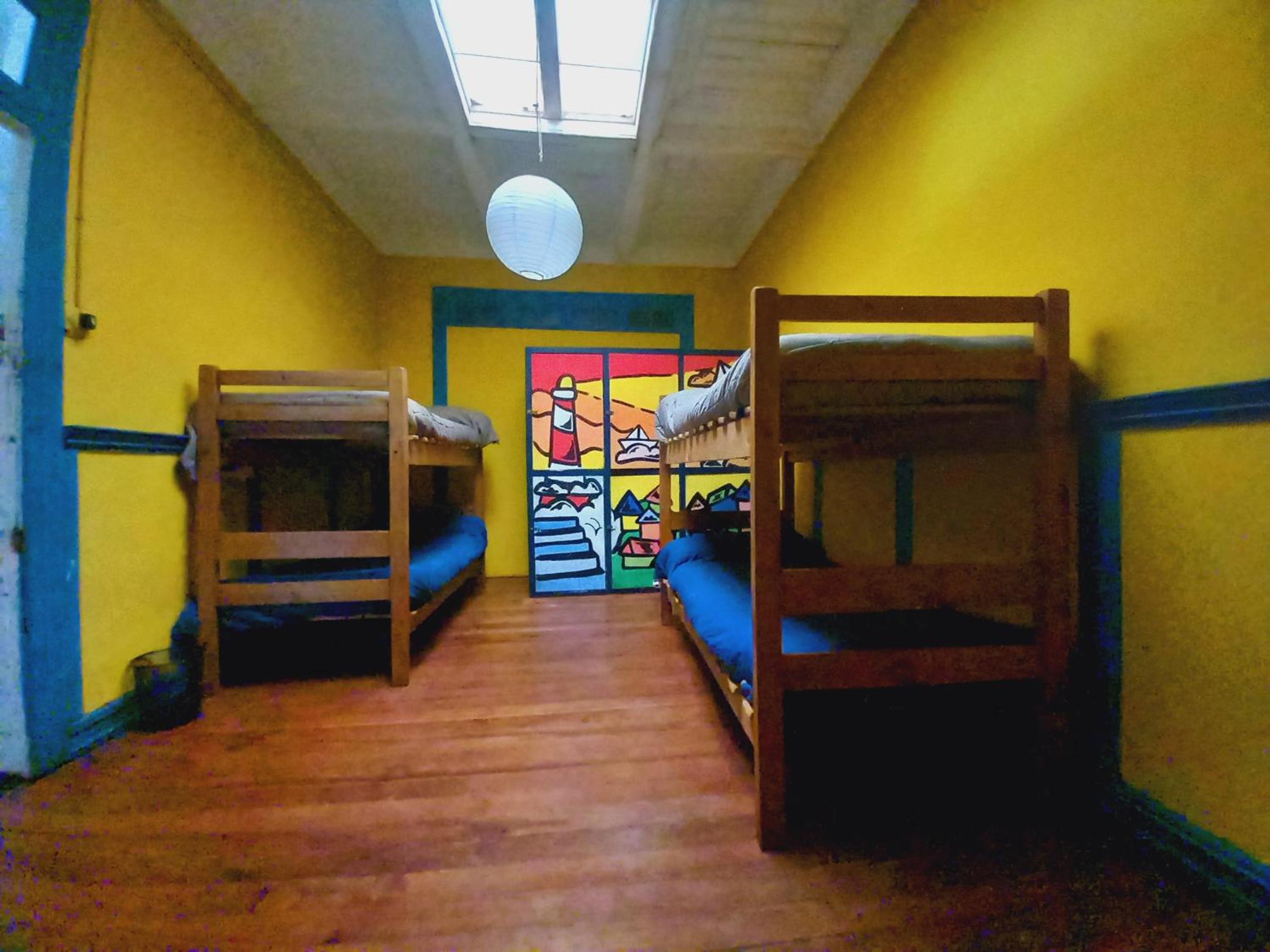 Quadruple Room With Shared Bathroom photo 2