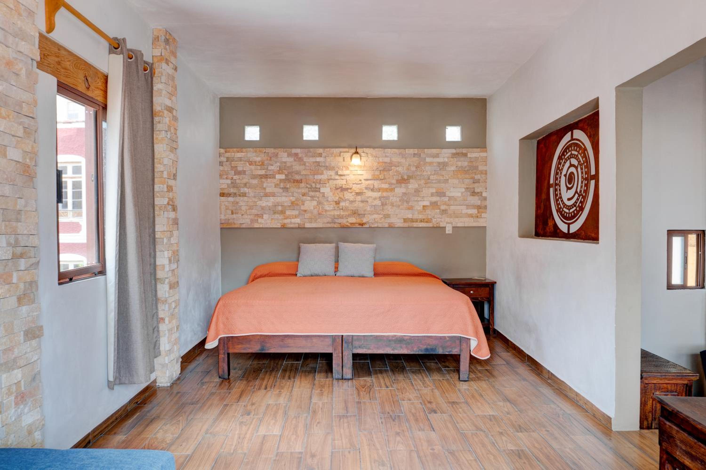 Junior Suite with Balcony photo 1