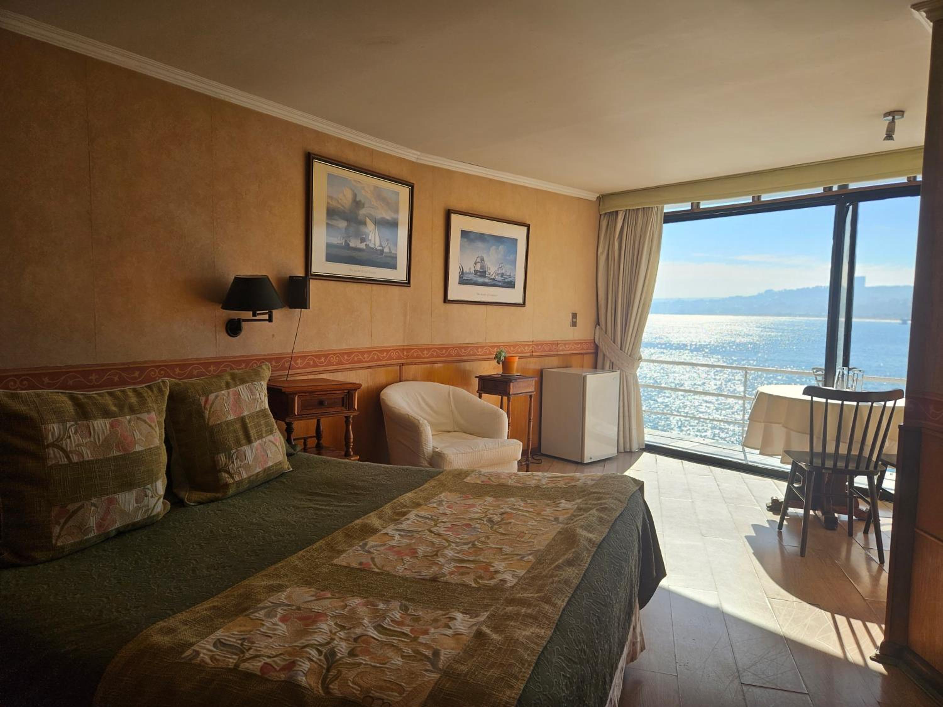 Double Room with Sea View photo 1