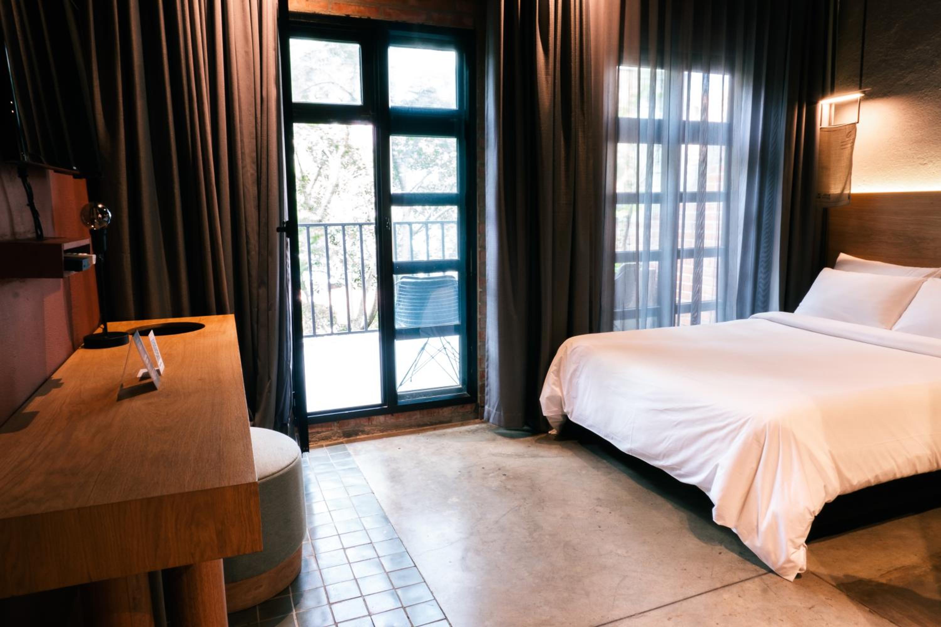 Executive Suite with Balcony
