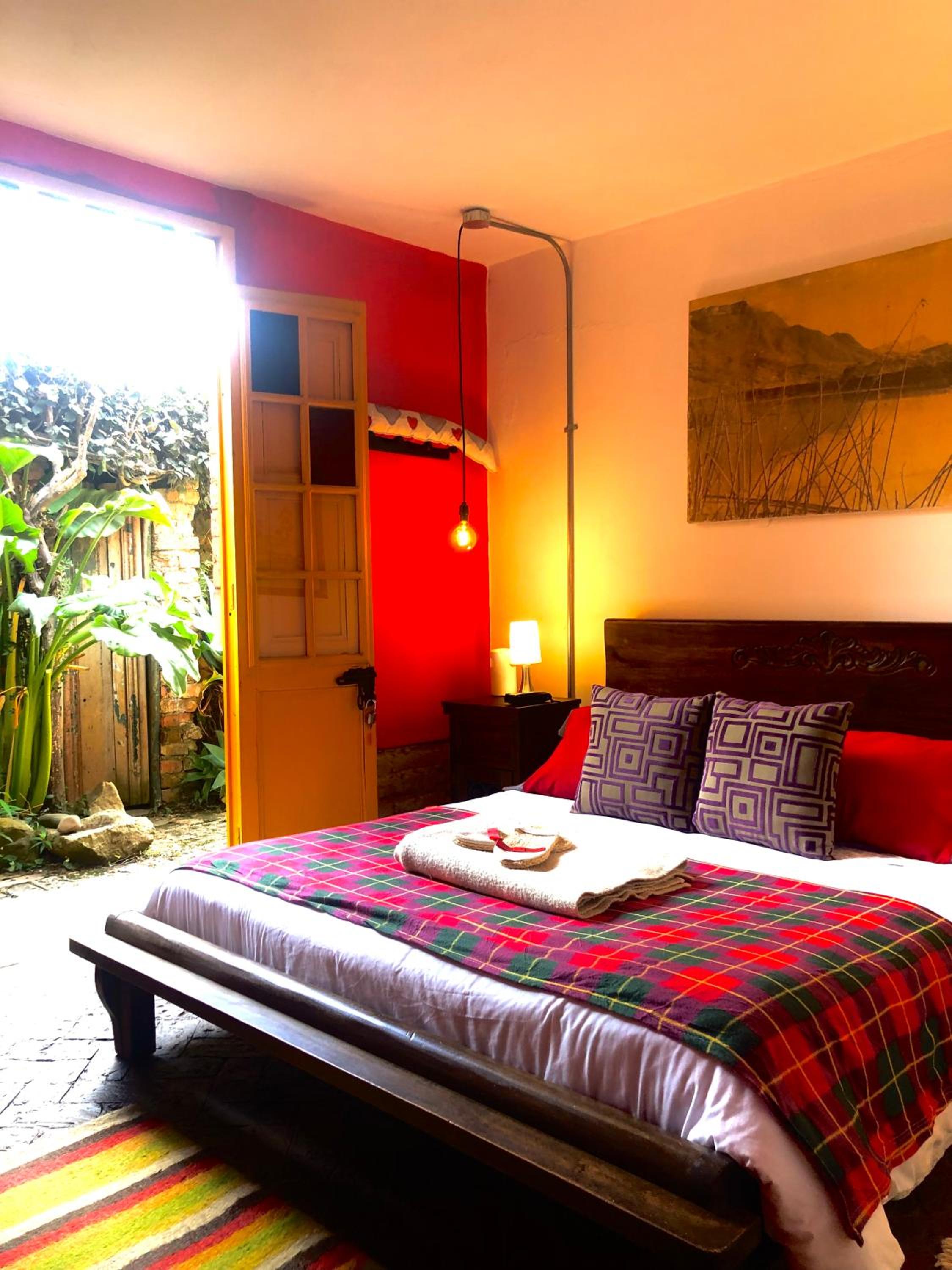Queen Room with Garden View