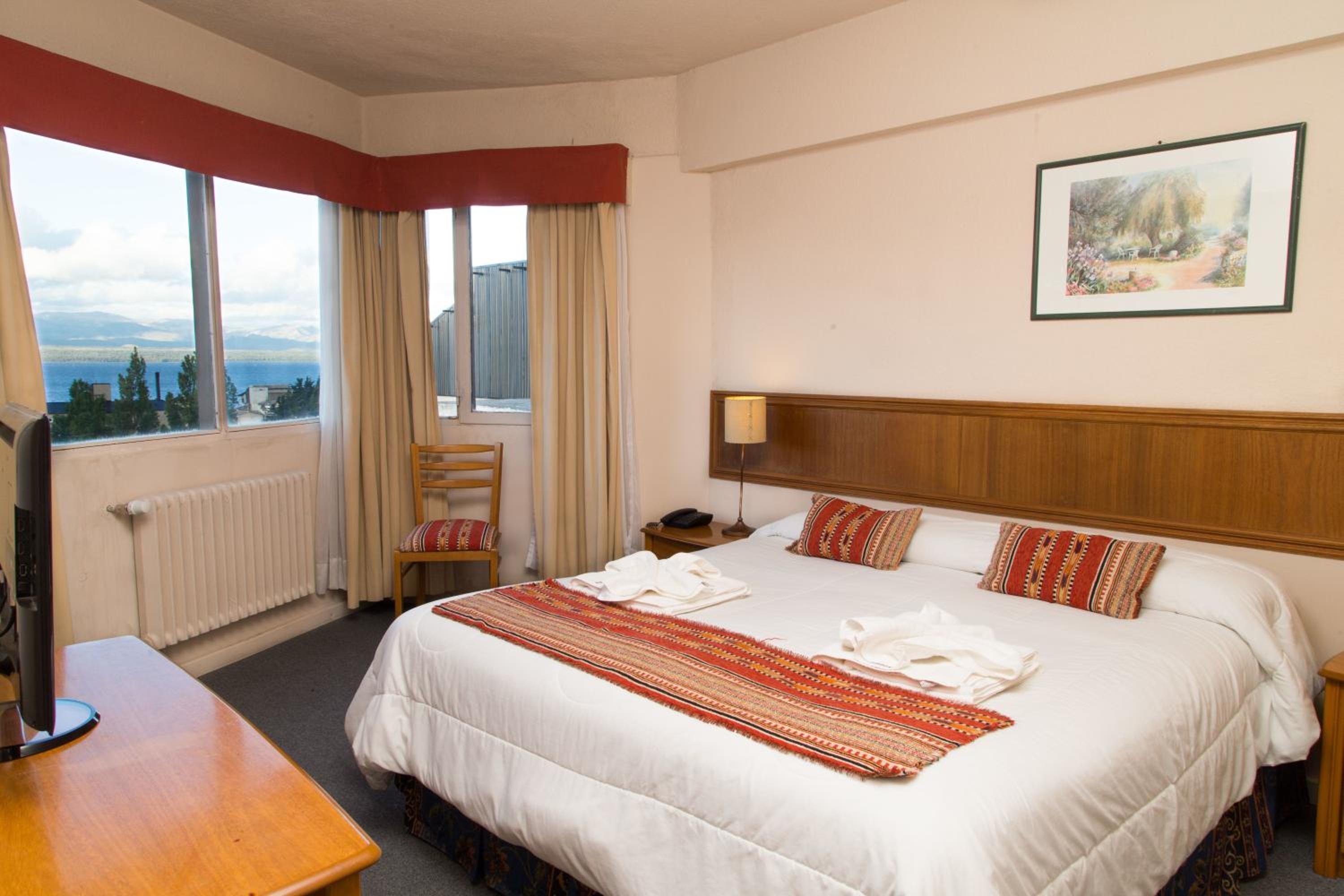 Classic Double or Twin Room photo 3