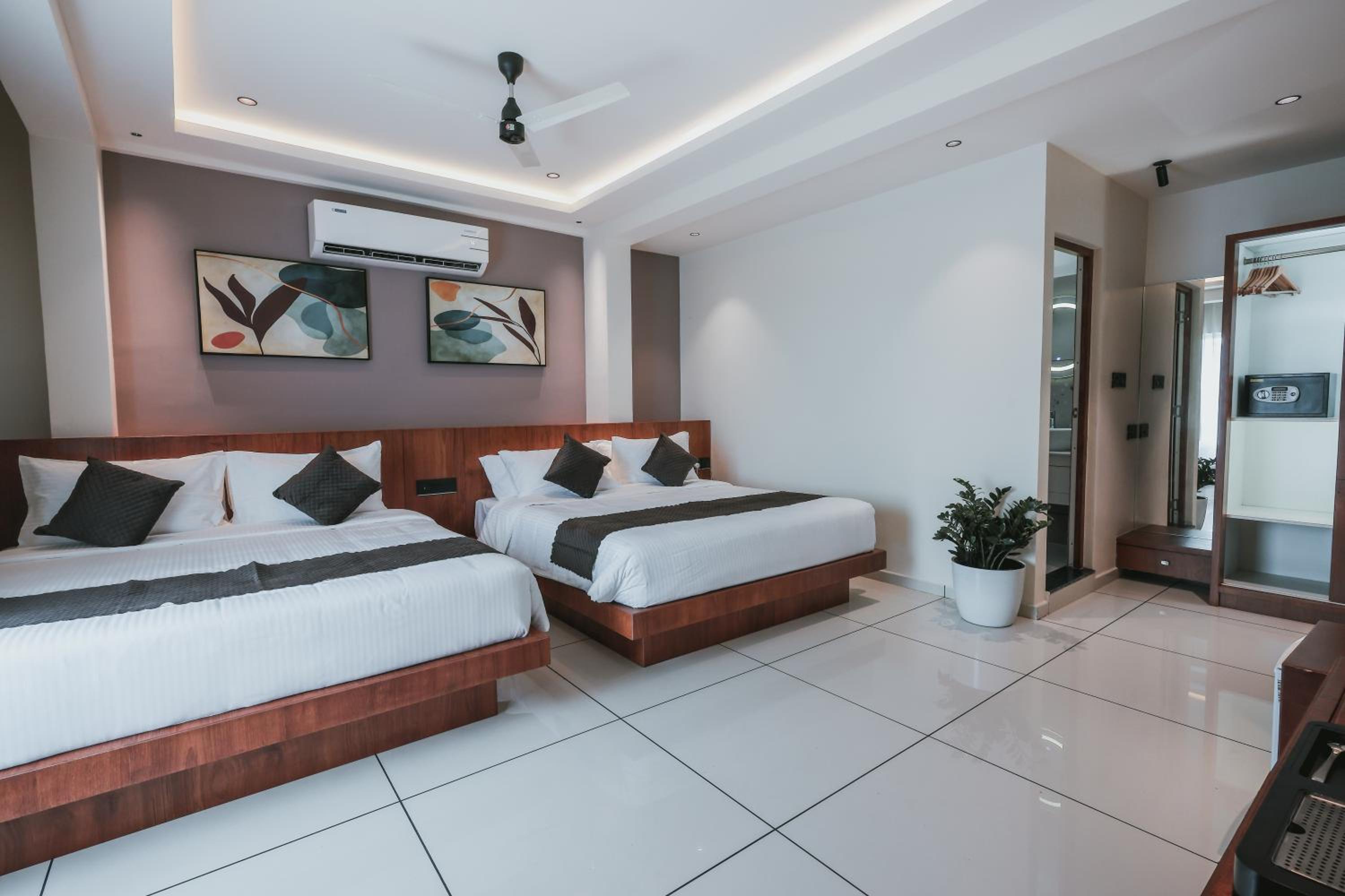 Family Suite - Photo 8