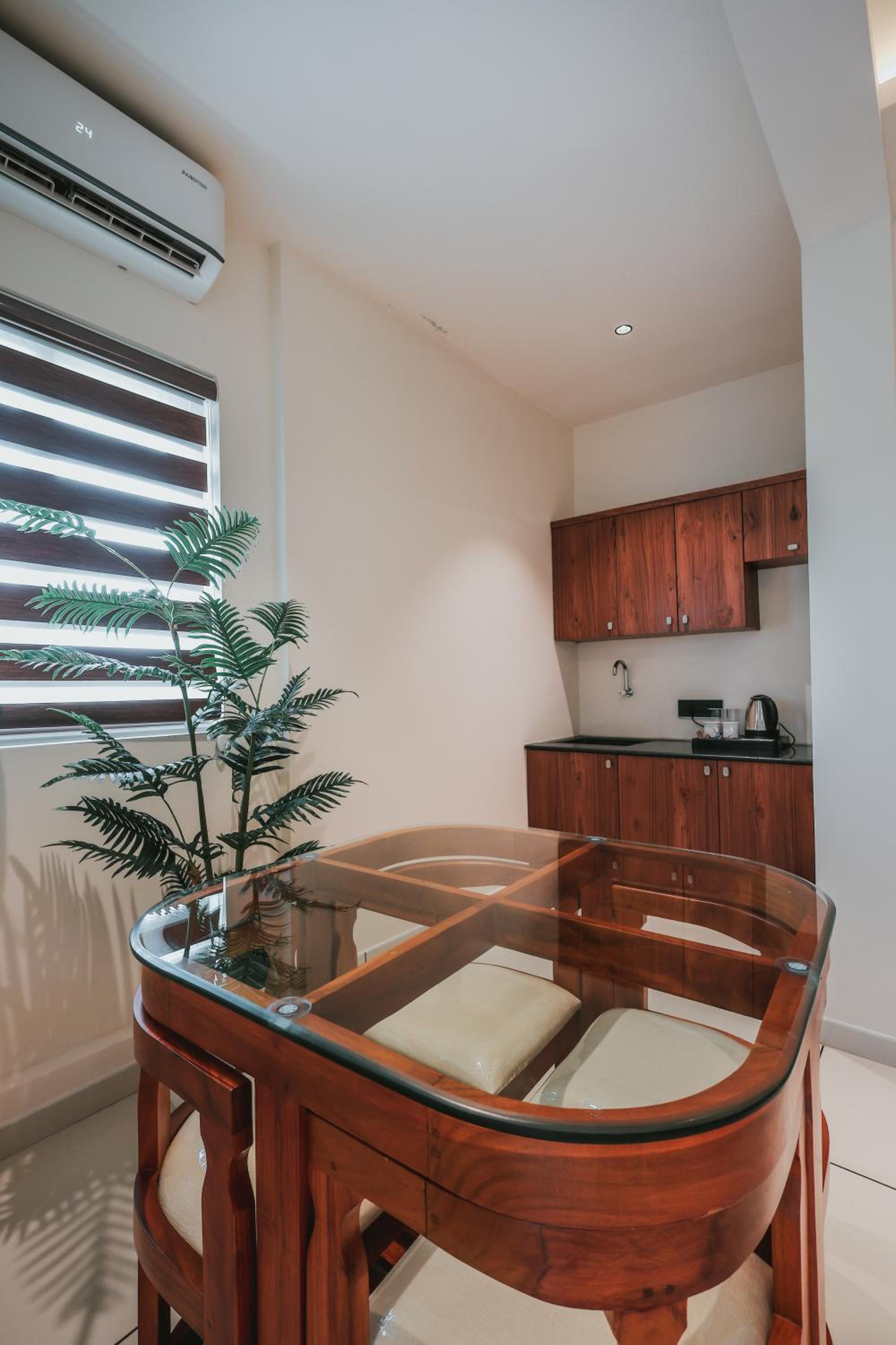 Family Suite - Photo 10