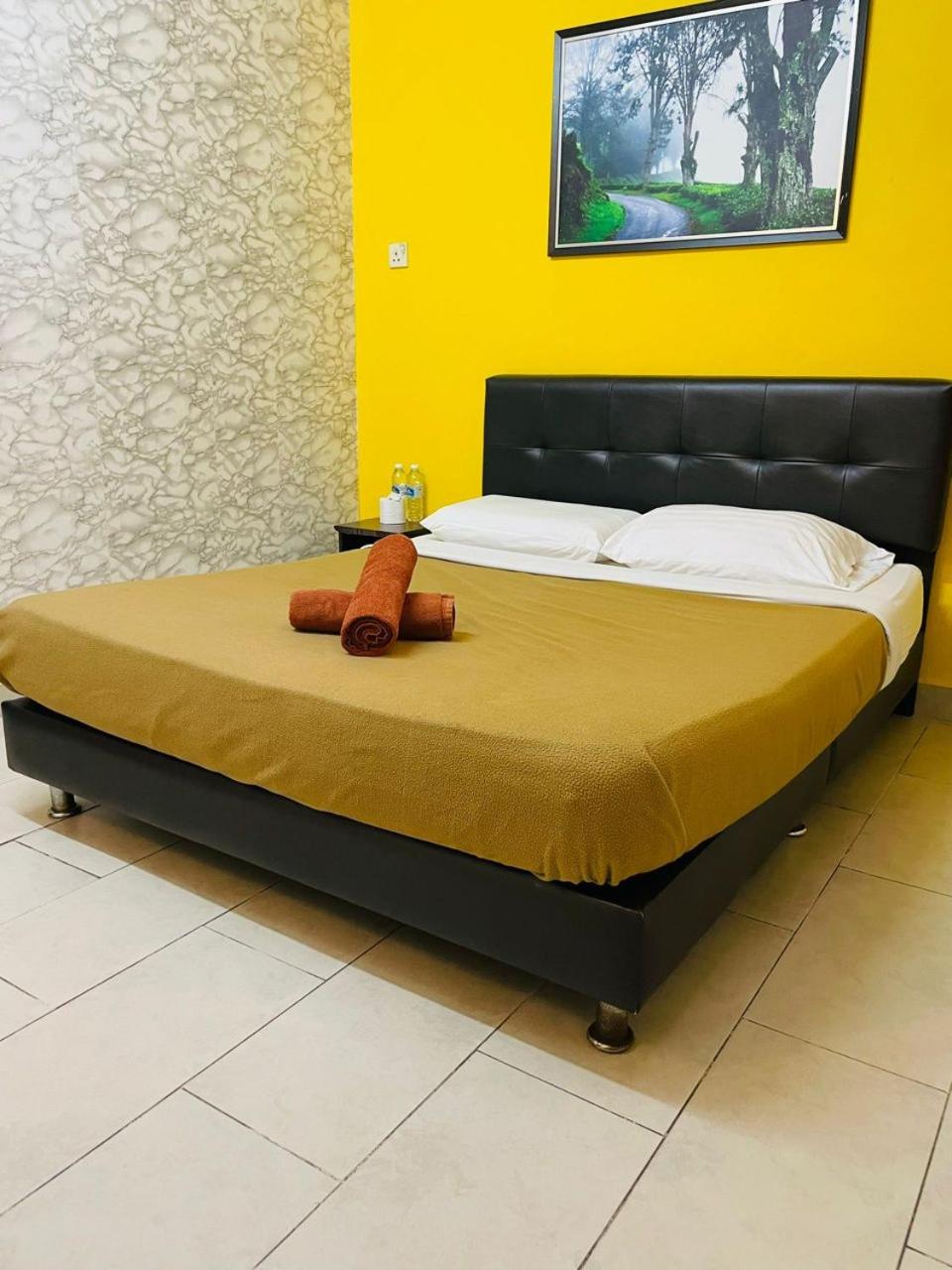 Standard Double Room - Photo 7