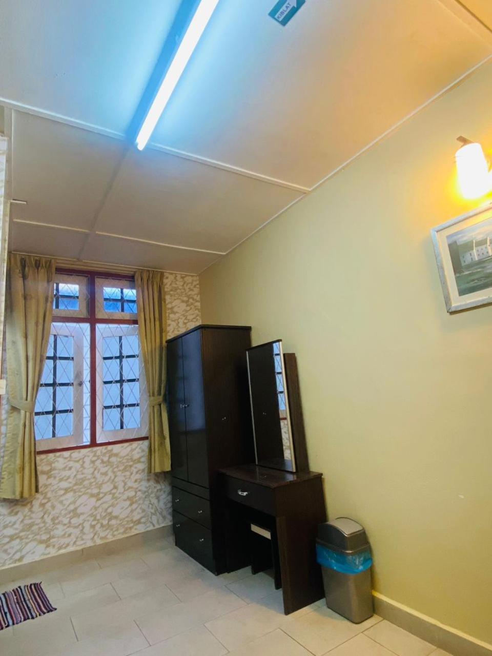 Standard Double Room - Photo 5