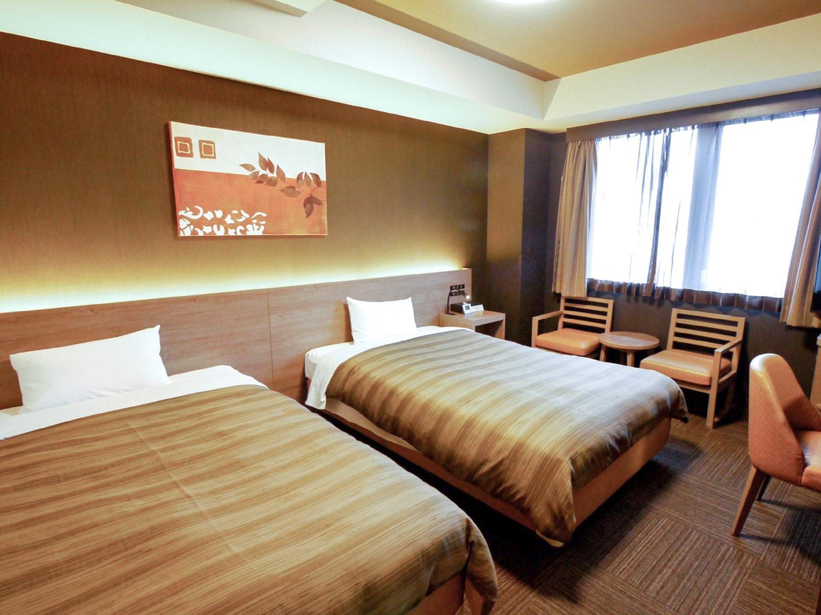 Twin Room with Lake View - Smoking