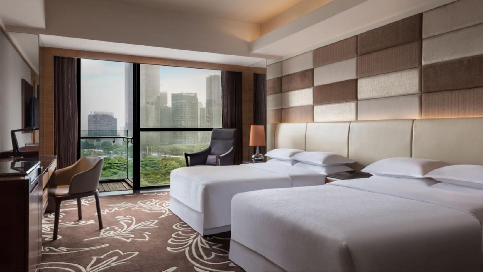 Deluxe Twin City View, Guest room, 2 Double, City view - Photo 1