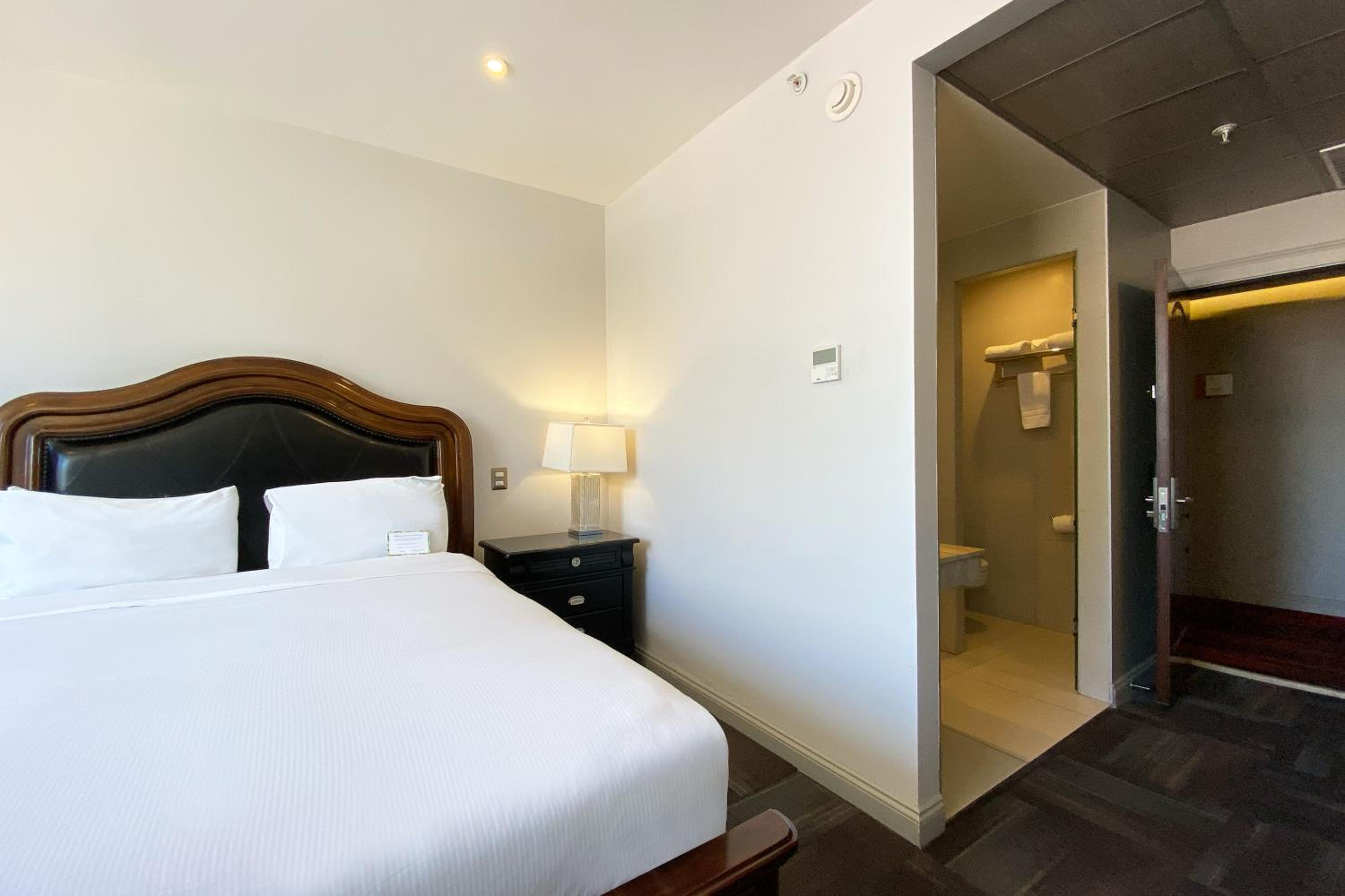 Standard Room, 1 Double Bed, Non-Smoking