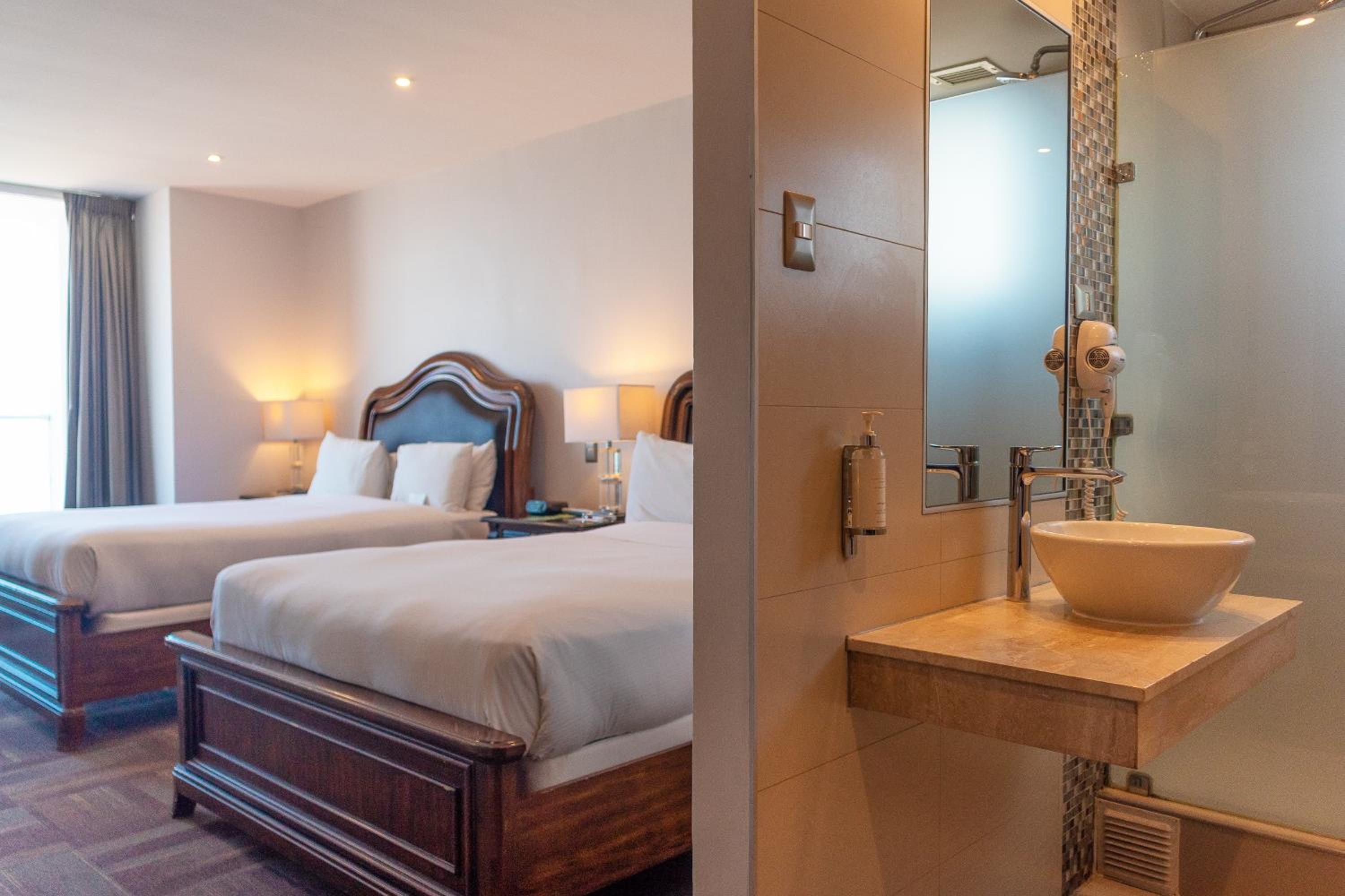 Deluxe Room, 2 Double Beds, Oceanfront View, Non-Smoking