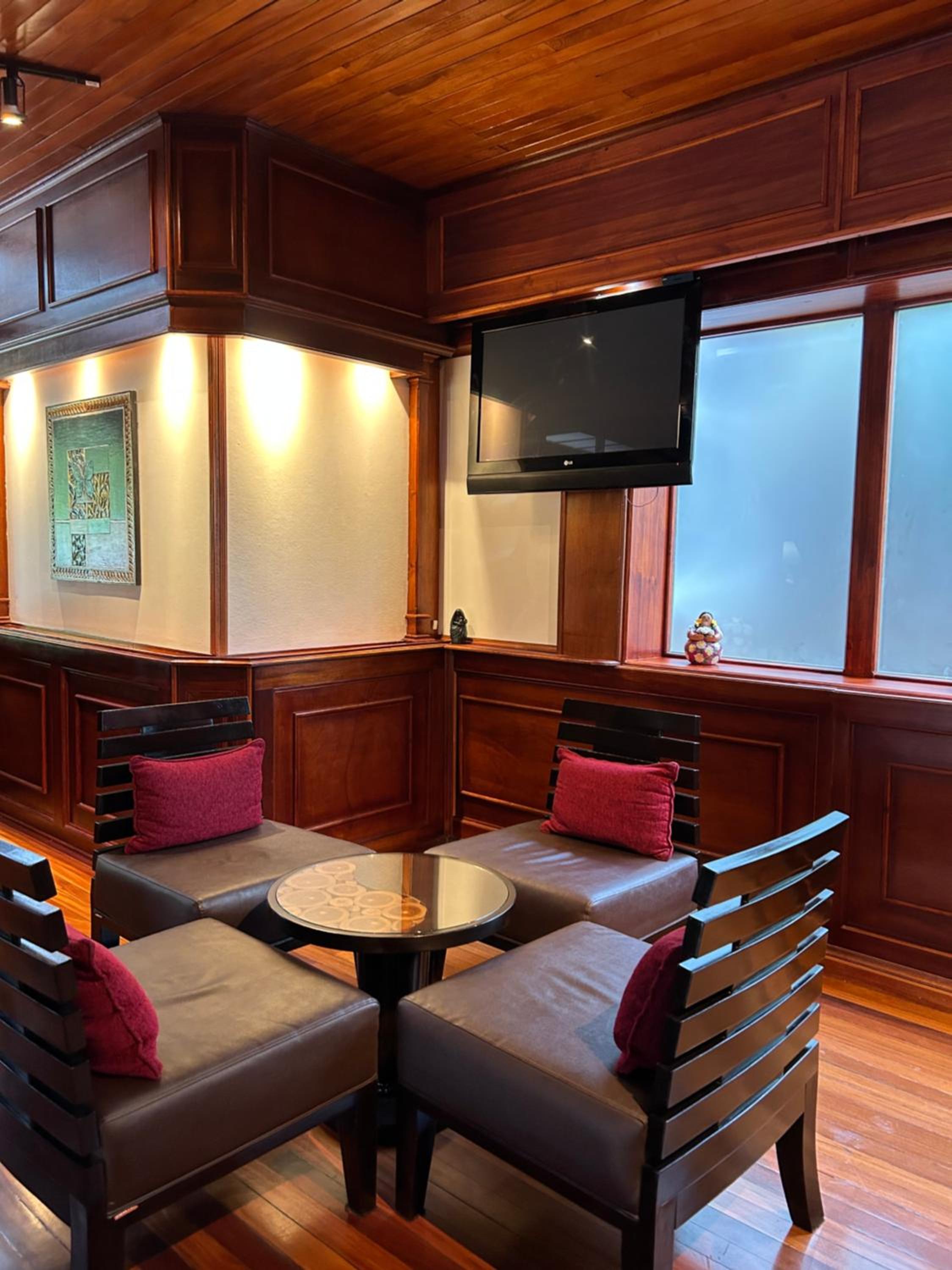 Superior Queen Room with Two Queen Beds