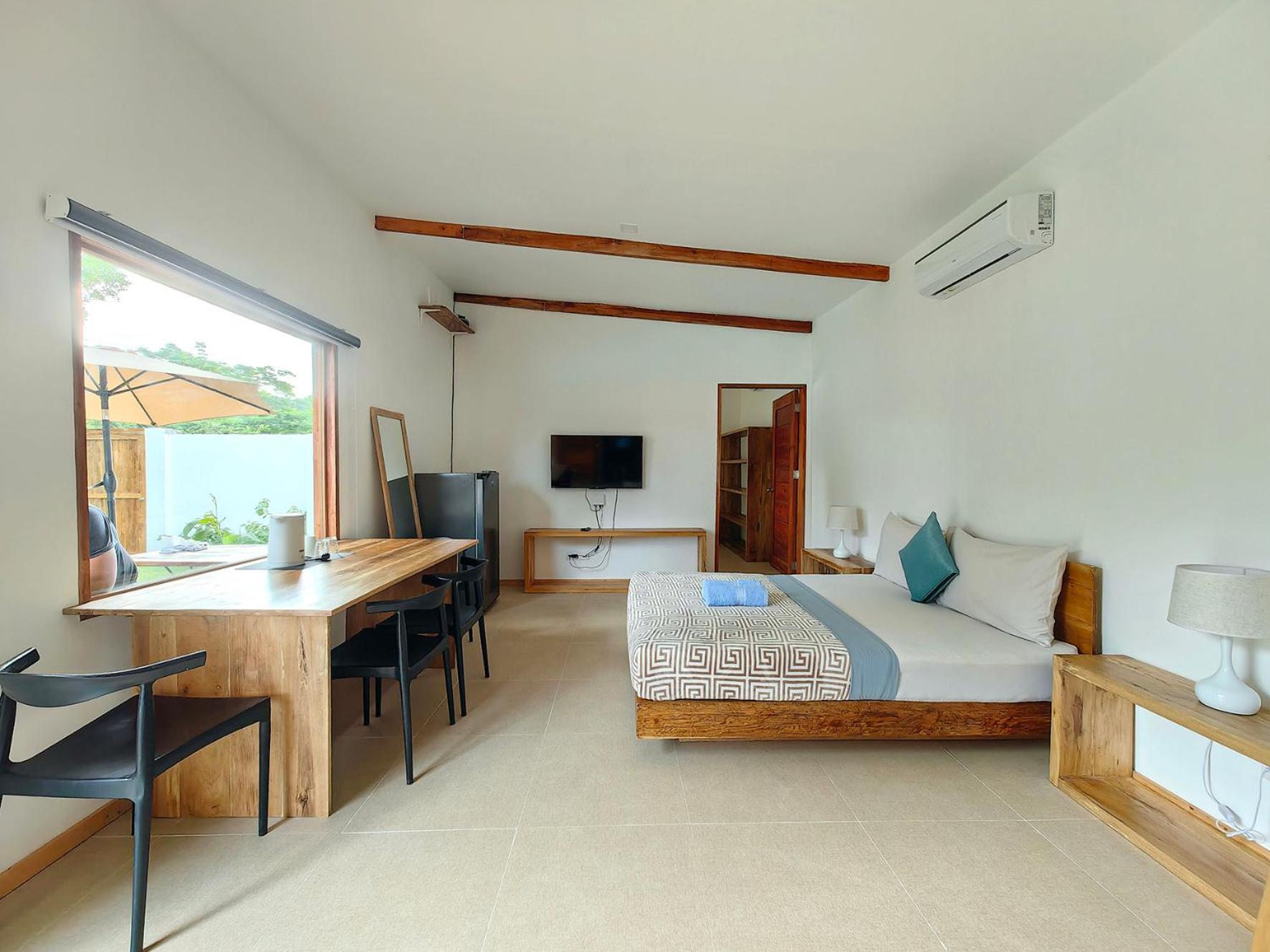 Villa (Free One-way Airport Departure Transfer)