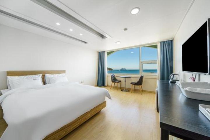 Double Room with Sea View