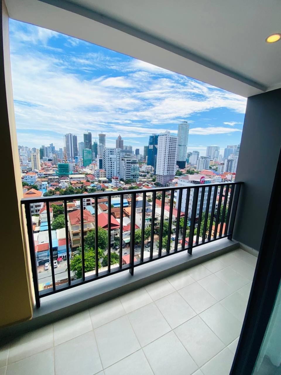 1 Bedroom Studio - Photo 5