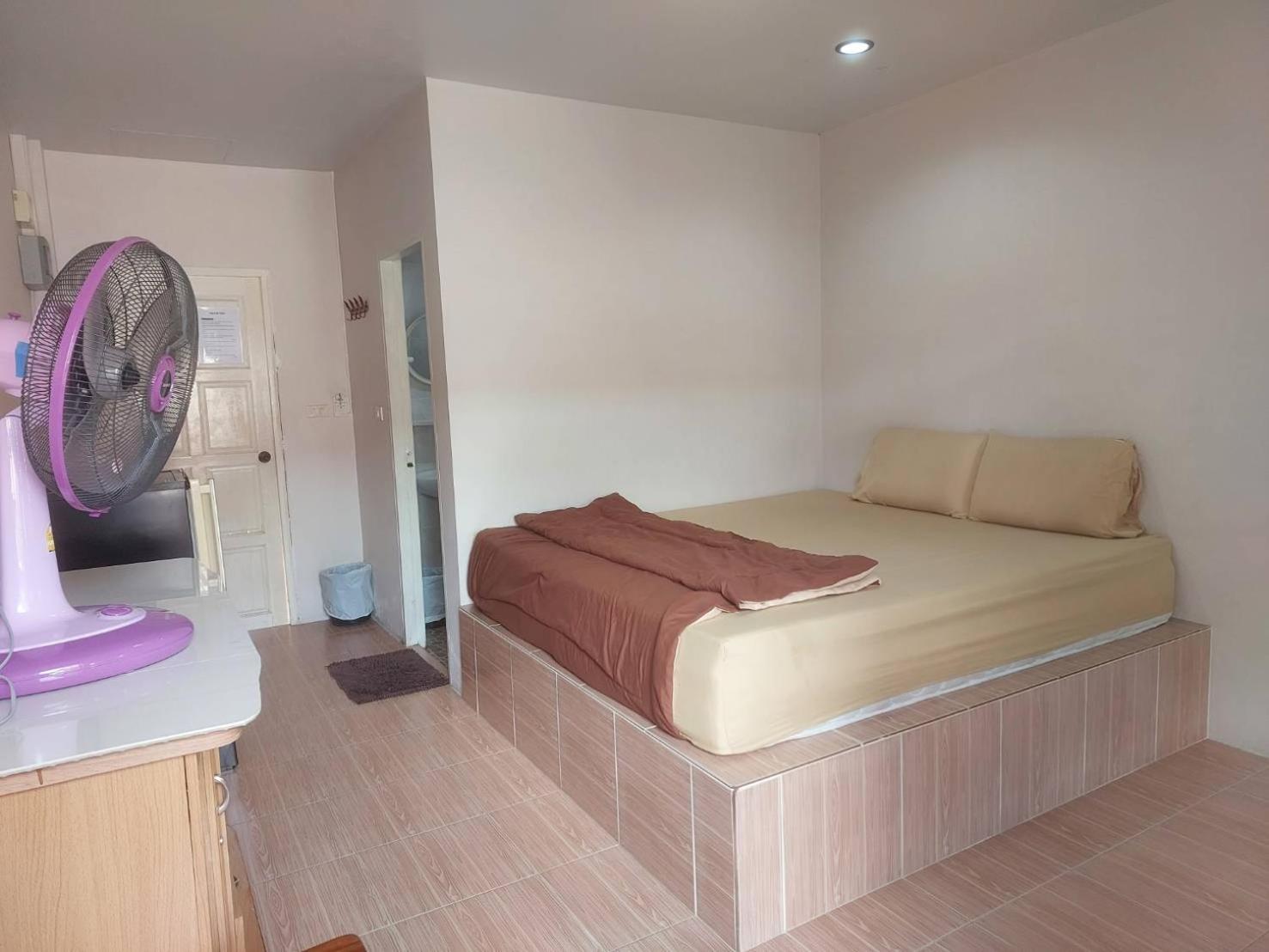 Double or Twin Room with Fan