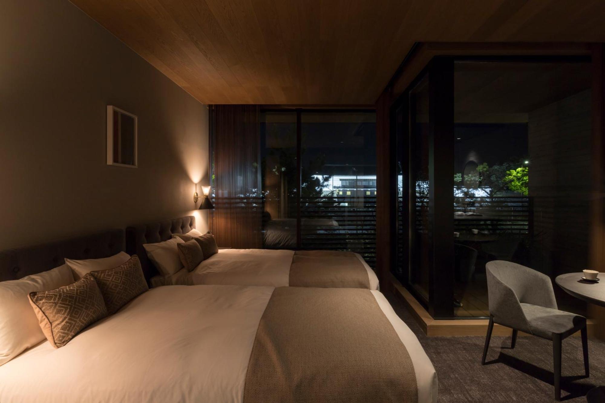 Deluxe Twin Room - Photo 10